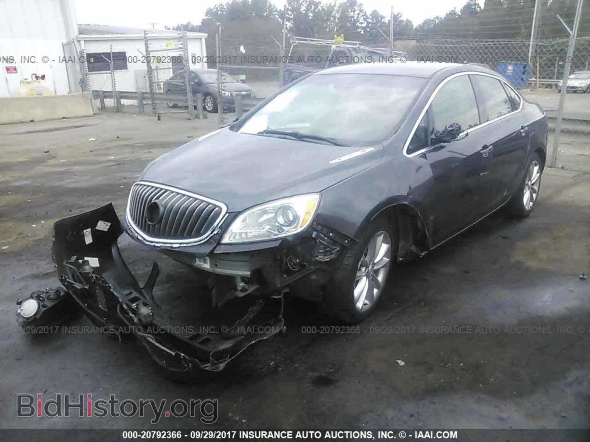 2012 Buick Verano - VIN: 1G4PP5SK8C4197188 - Фото 2