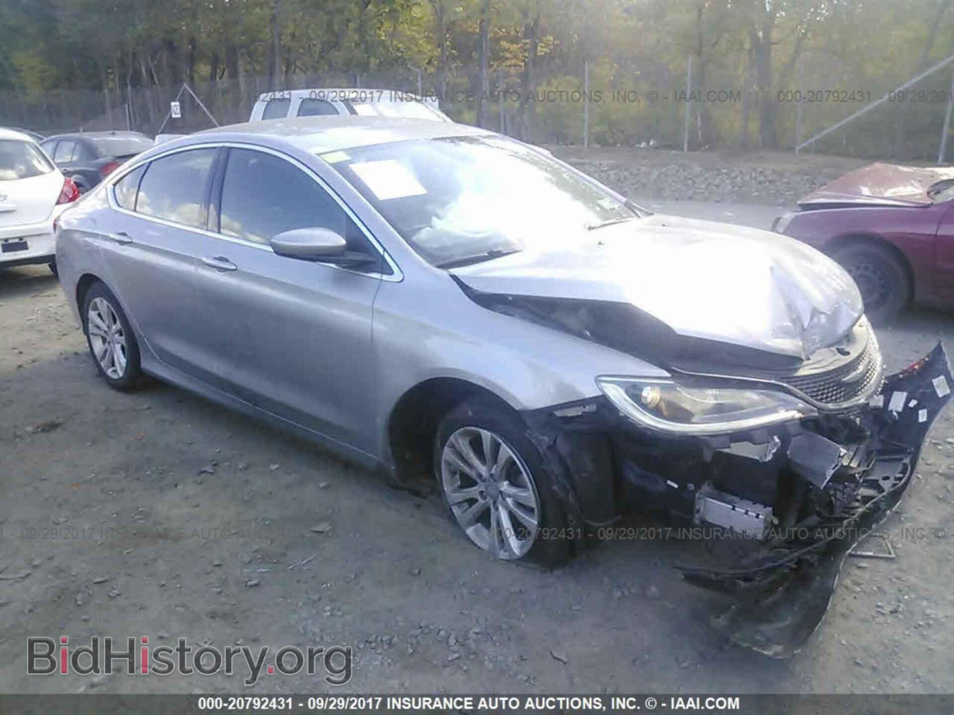 Photo 1C3CCCAB6FN634905 - Chrysler 200 2015