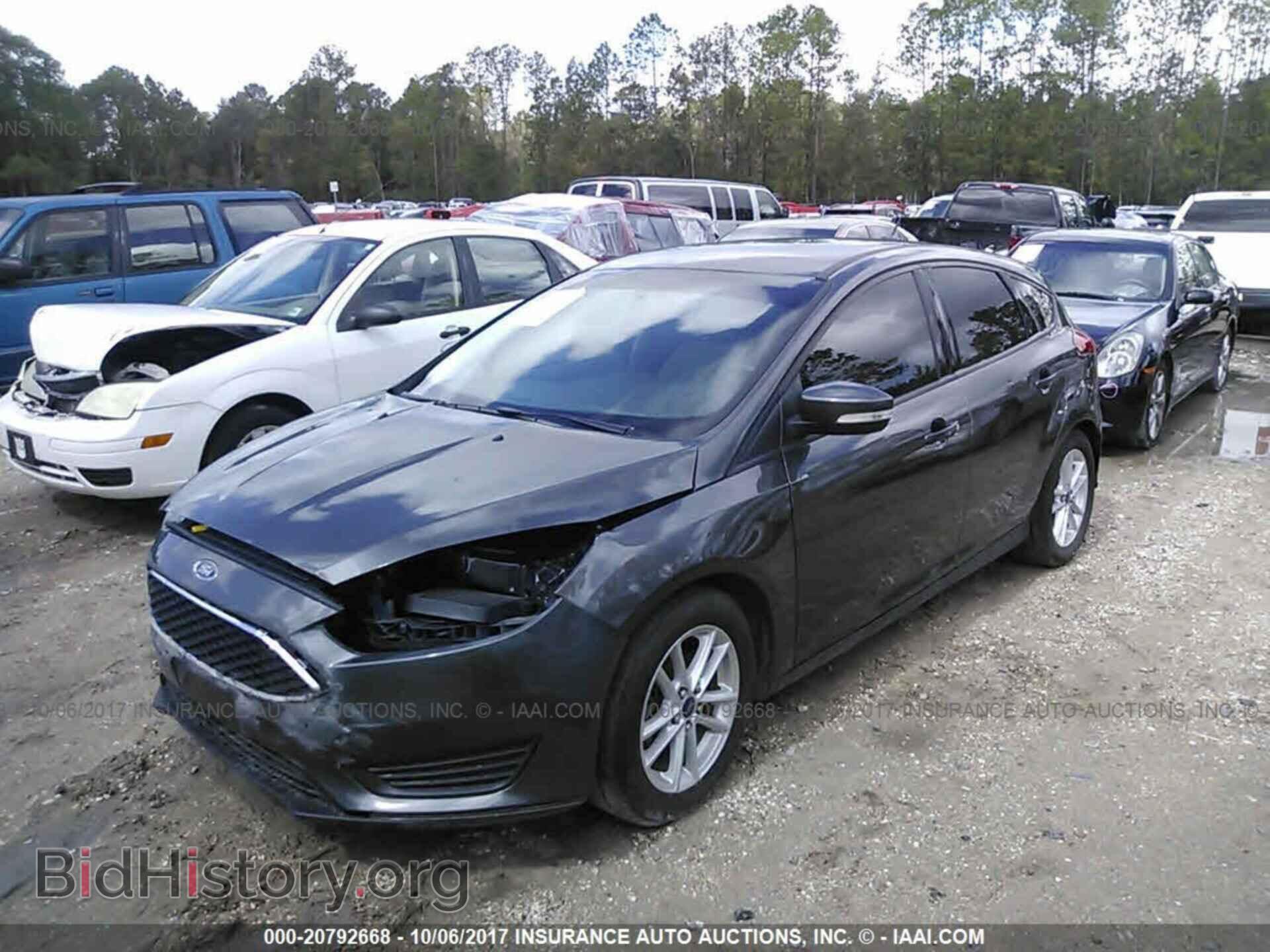 2015 Ford Focus - VIN: 1FADP3K21FL381691 - Photo 2