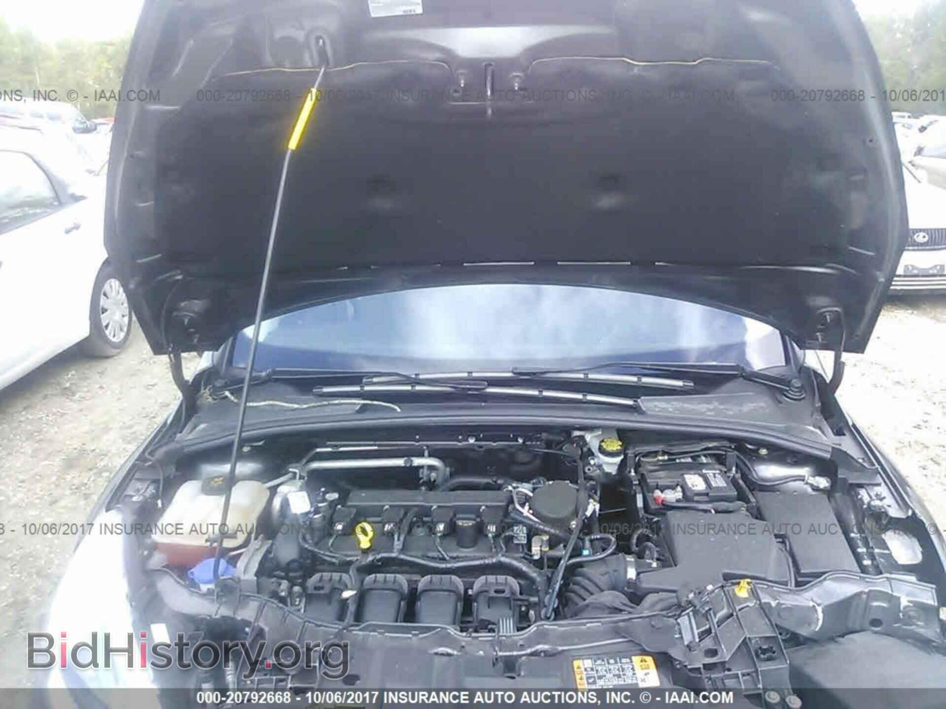 2015 Ford Focus - VIN: 1FADP3K21FL381691 - Photo 10