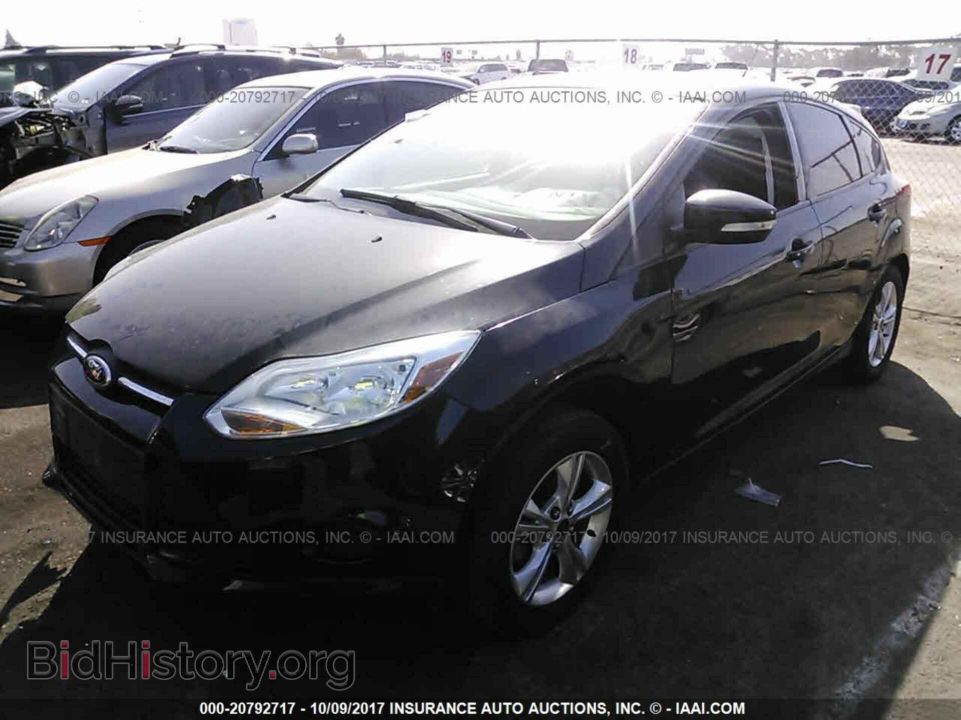 2013 Ford Focus - VIN: 1FADP3K22DL267552 - Photo 2