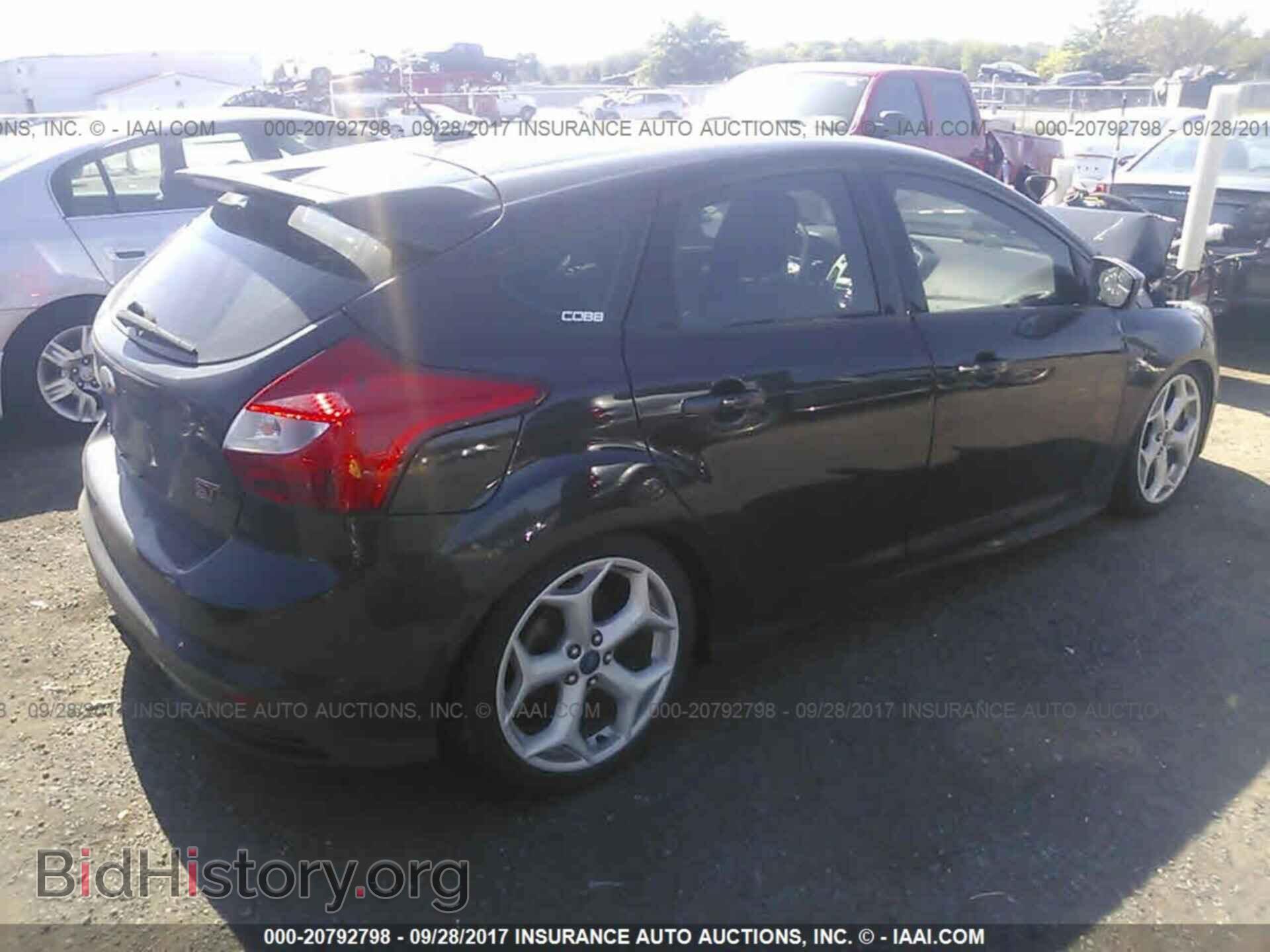 2014 Ford Focus - VIN: 1FADP3L93EL448513 - Фото 4