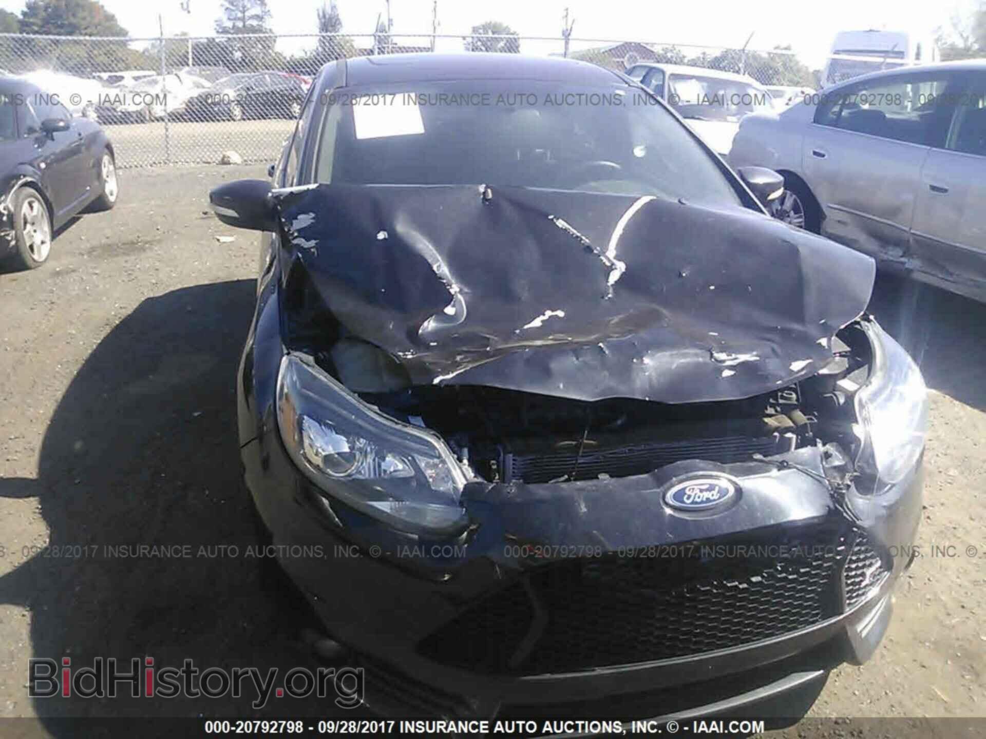2014 Ford Focus - VIN: 1FADP3L93EL448513 - Фото 6