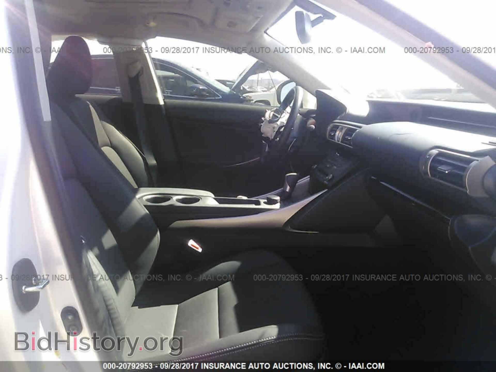 2016 Lexus Is - VIN: JTHBA1D2XG5037060 - Фото 5