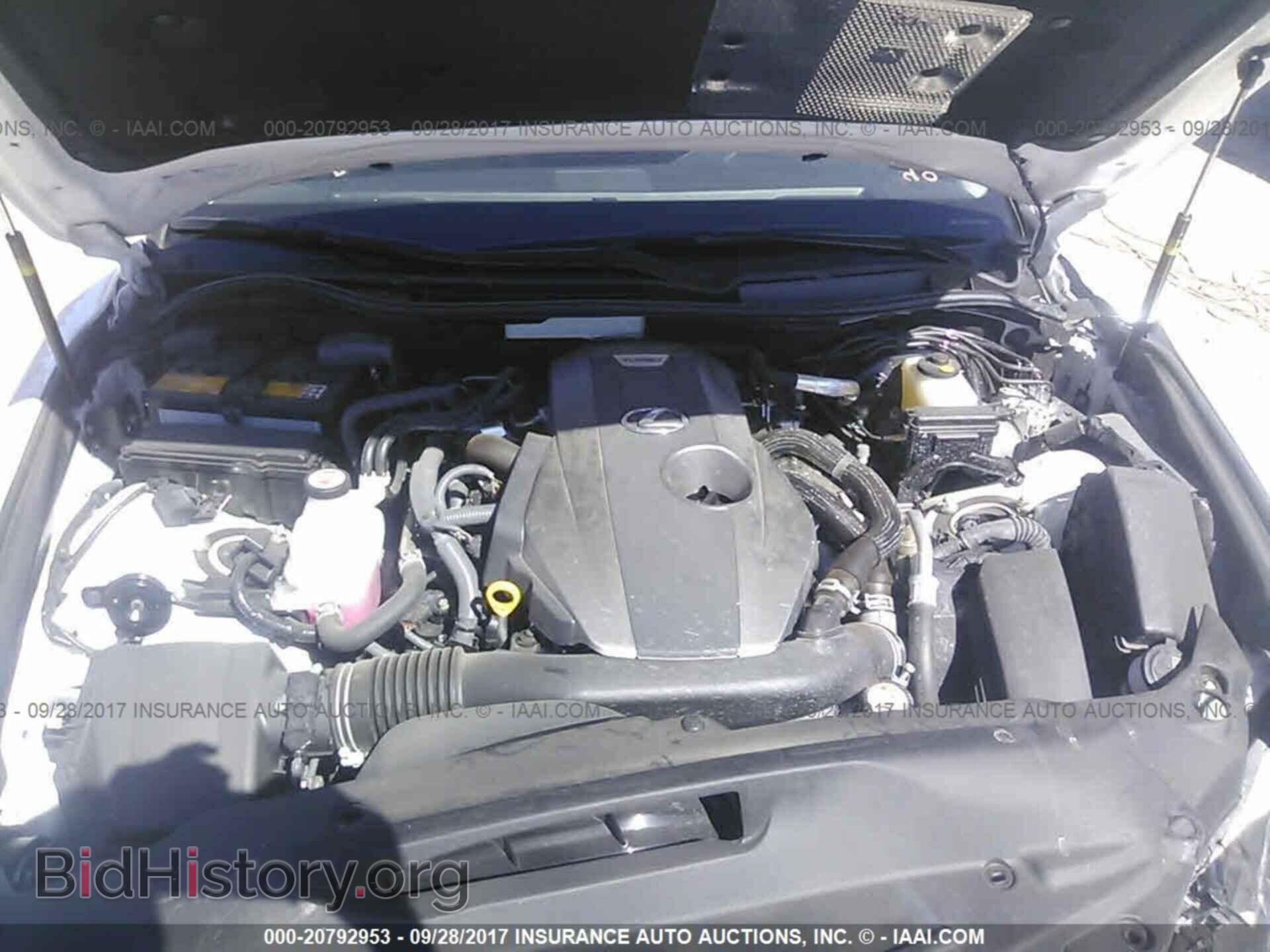 2016 Lexus Is - VIN: JTHBA1D2XG5037060 - Фото 10