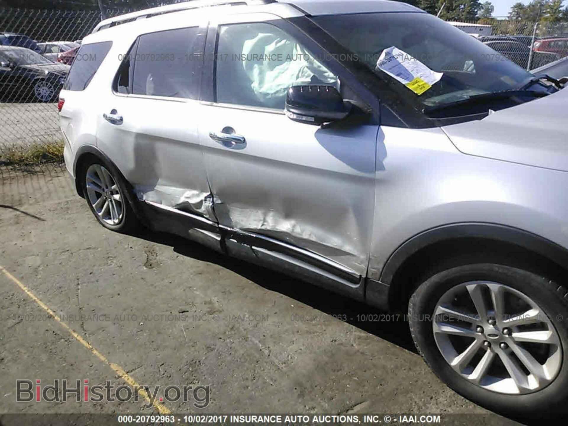 2014 Ford Explorer - VIN: 1FM5K8D80EGC55823 - Фото 6