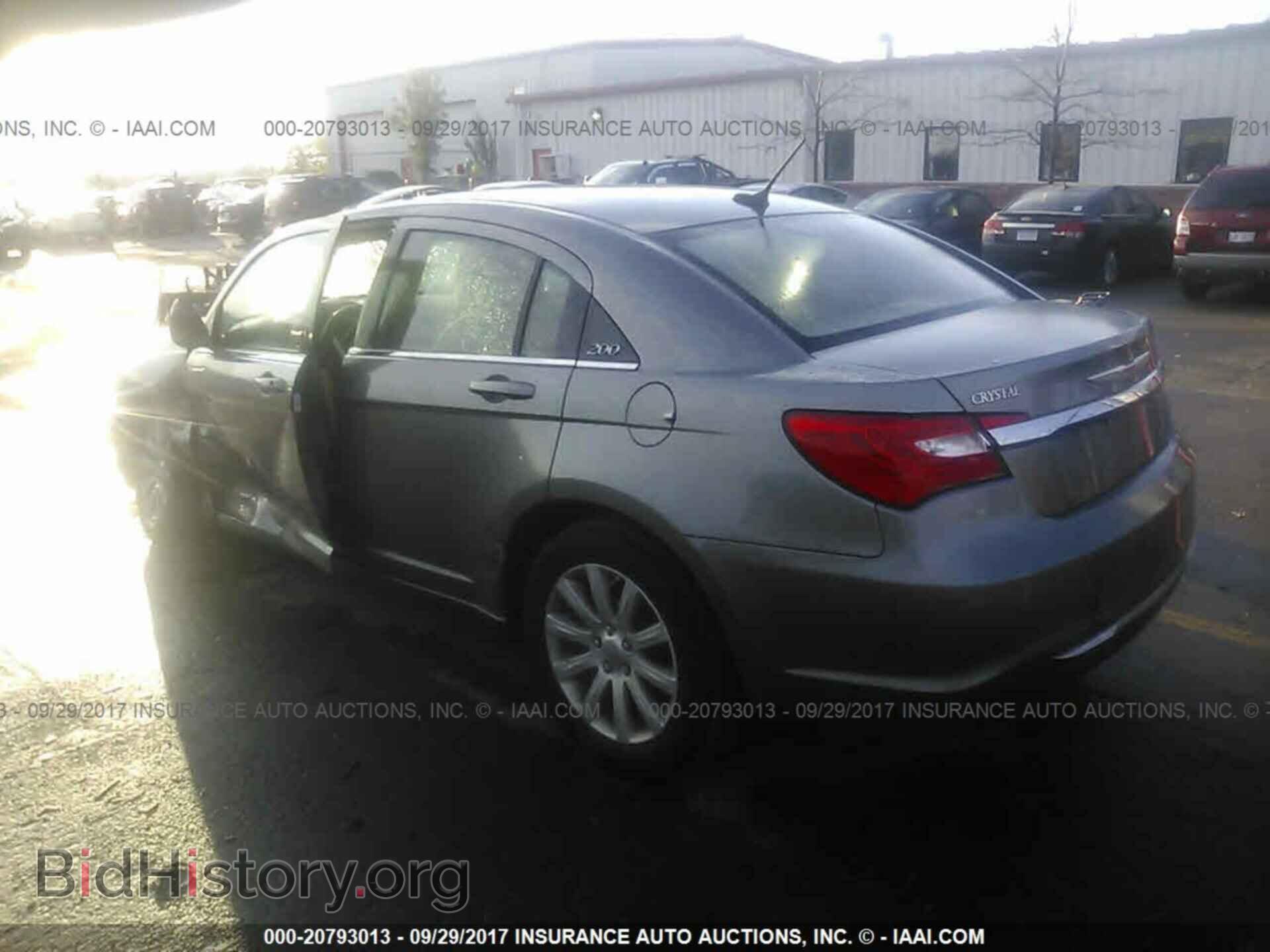 2012 Chrysler 200 - VIN: 1C3CCBBB6CN107614 - Photo 3