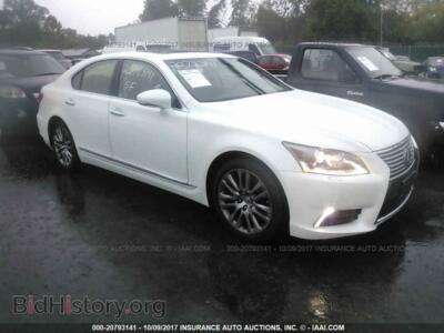 2013 Lexus LS, white — VIN JTHCL5EF2D5018540, IAAI