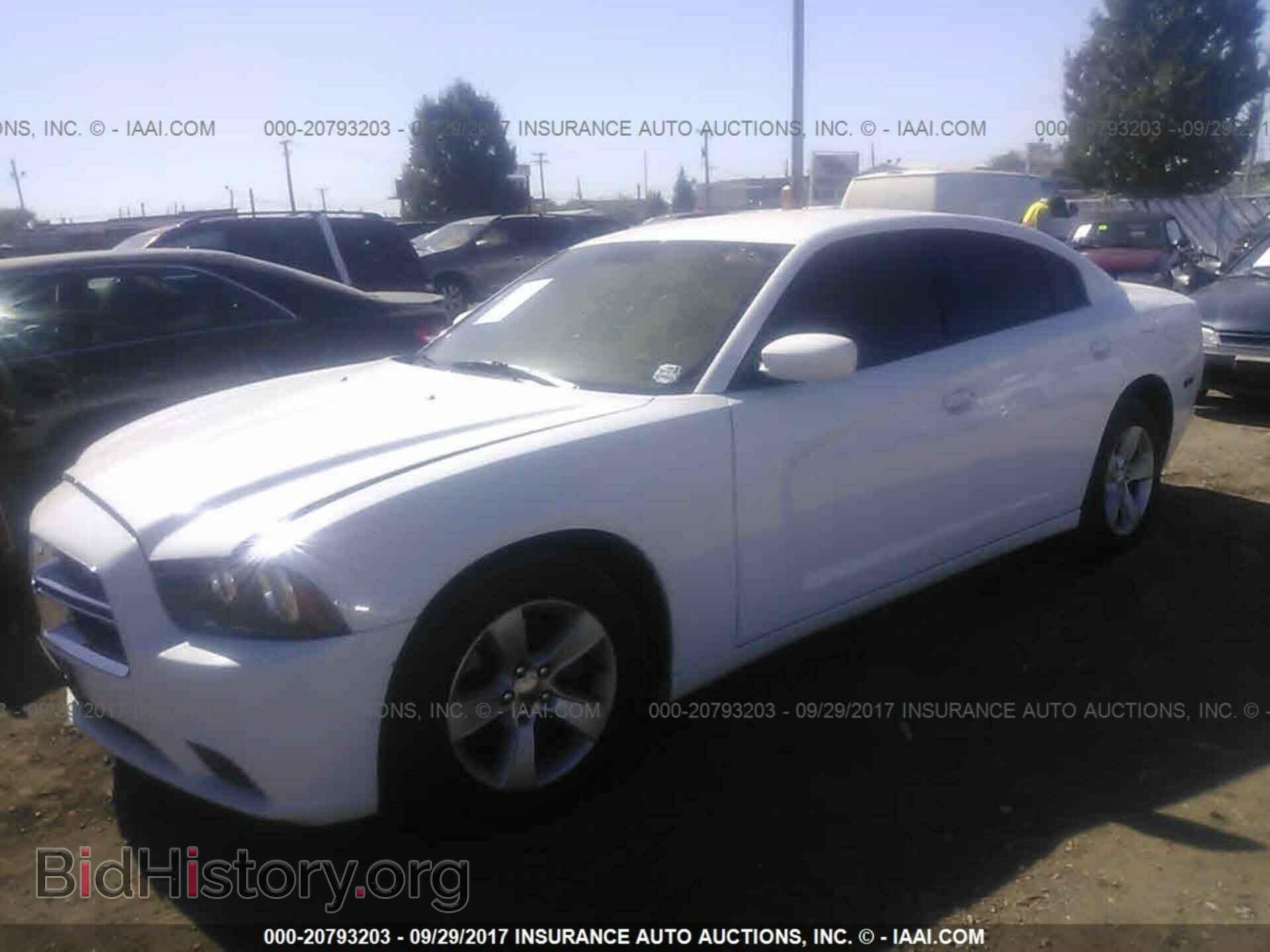 2012 Dodge Charger - VIN: 2C3CDXBG7CH177637 - Фото 2