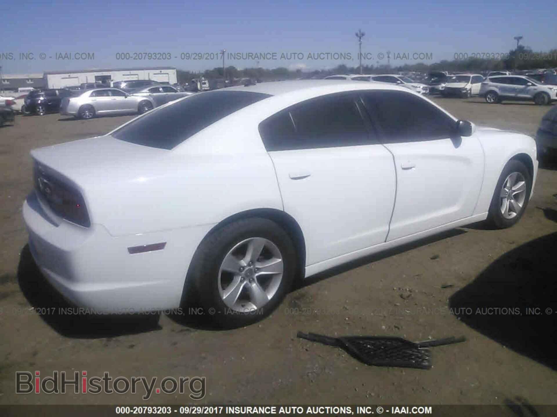 2012 Dodge Charger - VIN: 2C3CDXBG7CH177637 - Фото 4