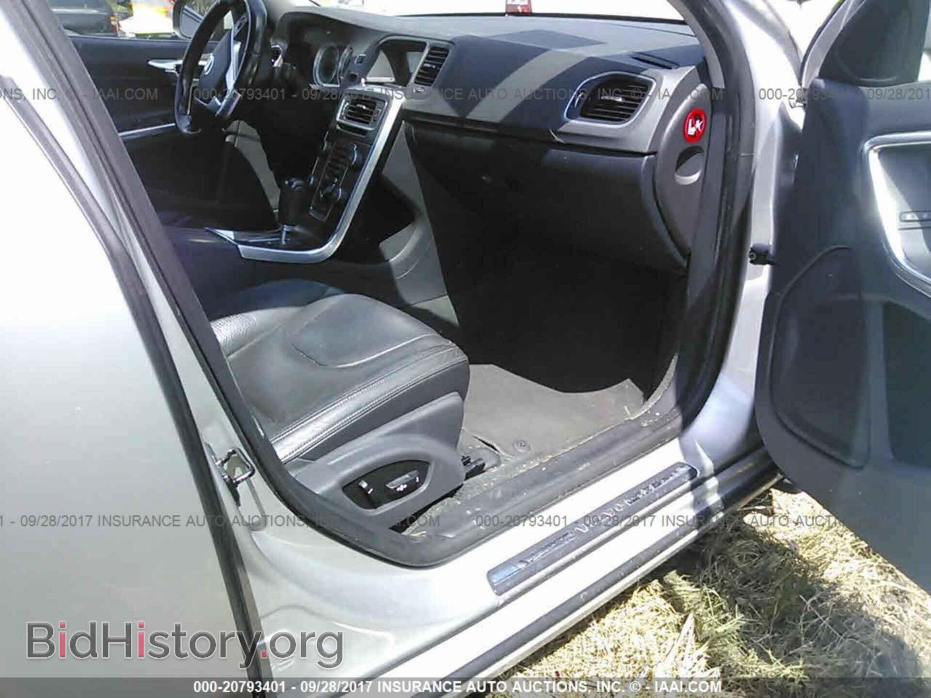 2012 Volvo S60 - VIN: YV1622FS7C2116002 - Фото 5