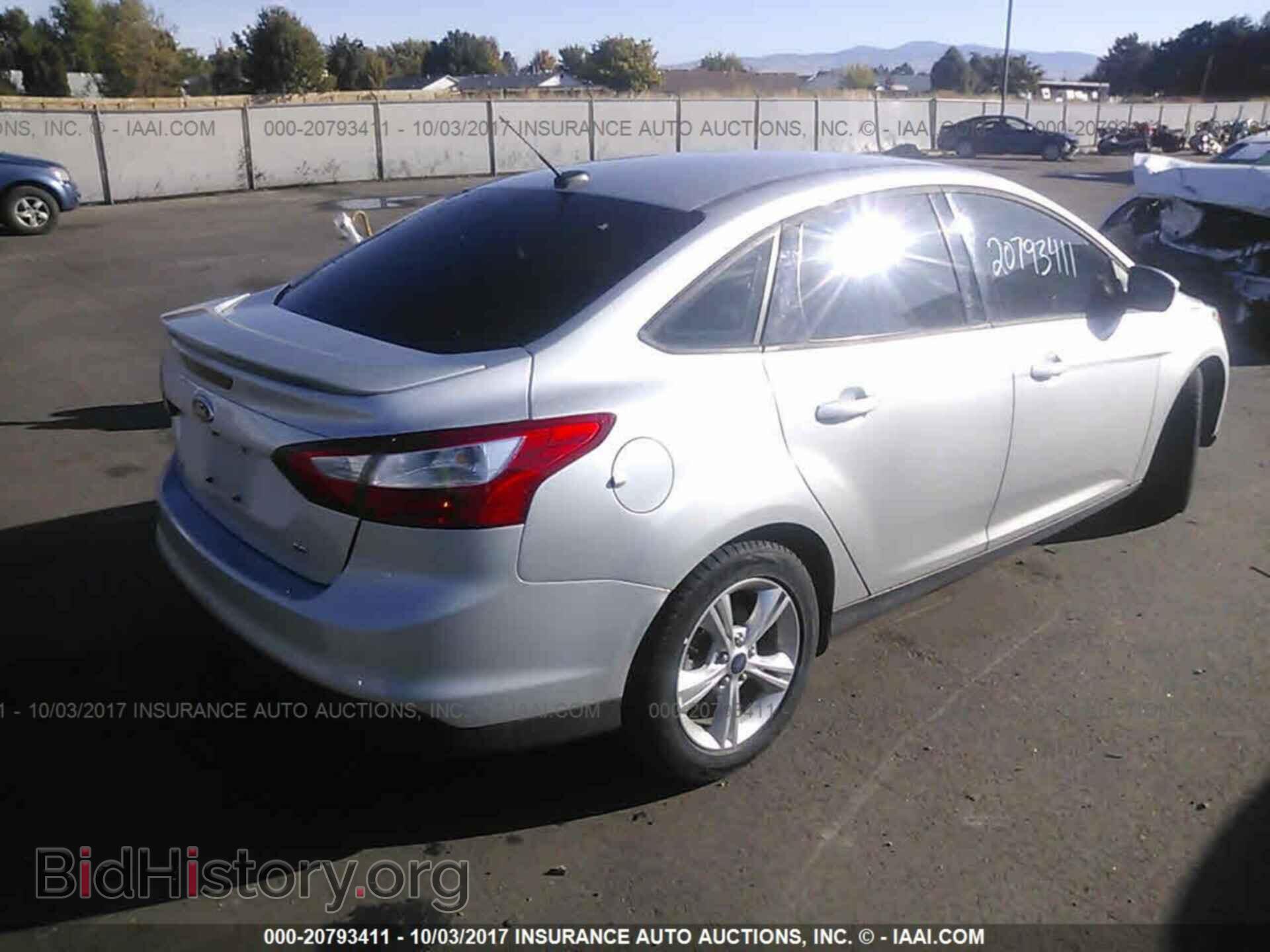 2012 Ford Focus - VIN: 1FAHP3F24CL400516 - Фото 4