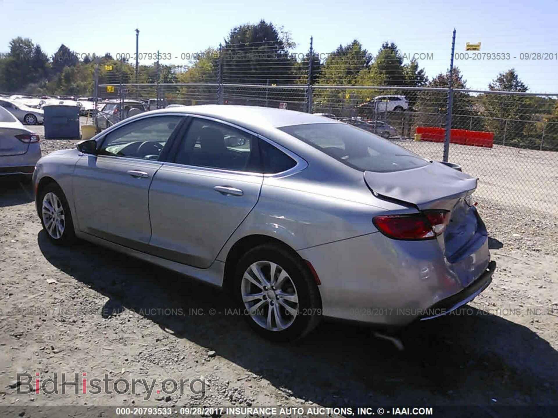 2016 Chrysler 200 - VIN: 1C3CCCAB3GN145170 - Photo 3