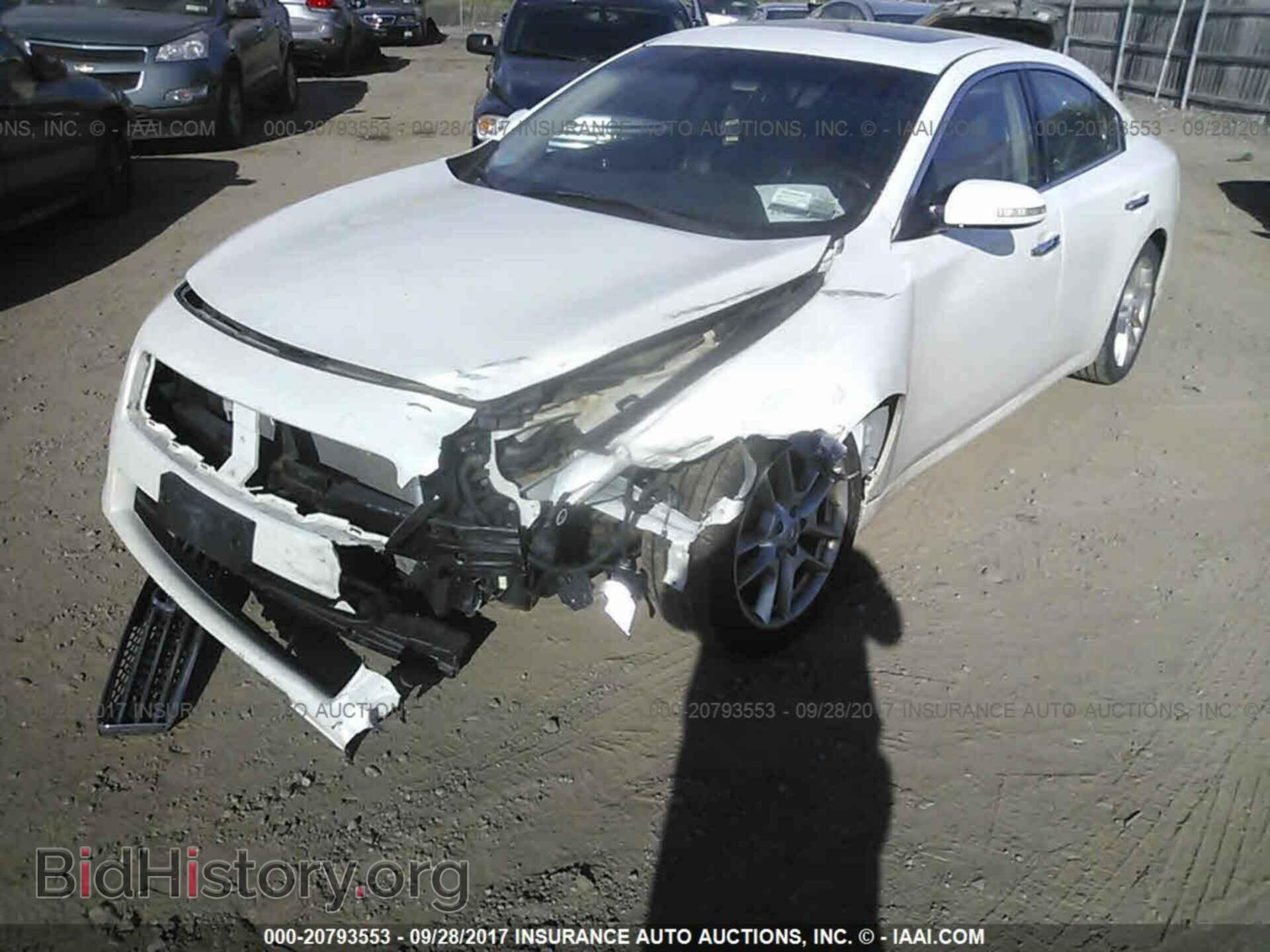 2011 Nissan Maxima - VIN: 1N4AA5AP7BC854310 - Фото 2