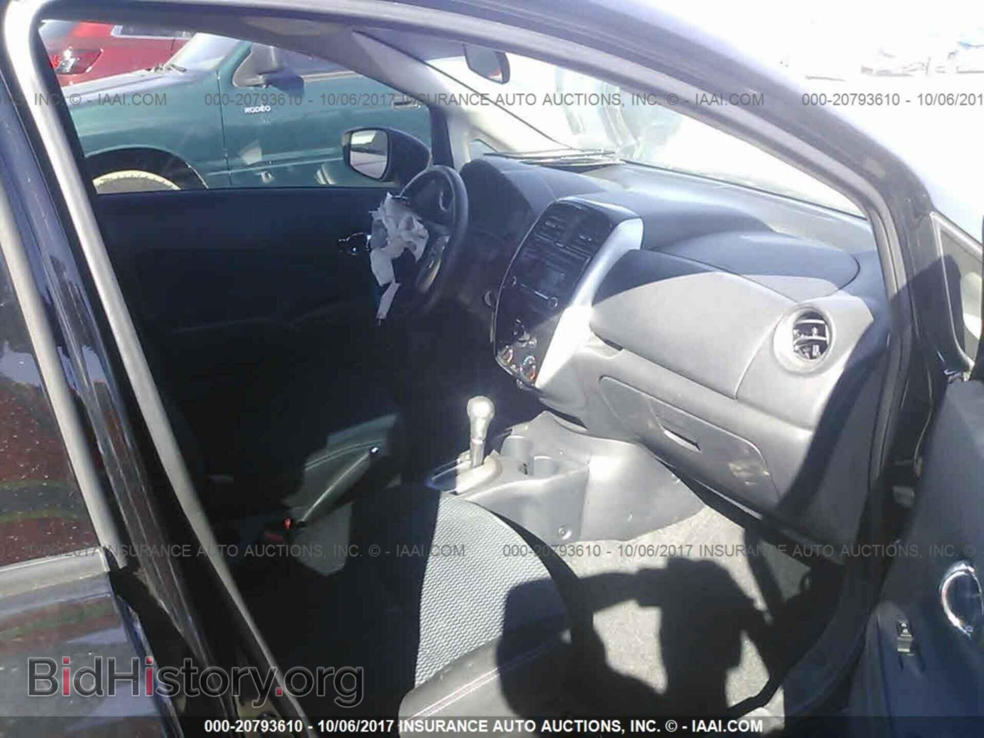 2015 Nissan Versa note - VIN: 3N1CE2CP6FL398977 - Фото 5