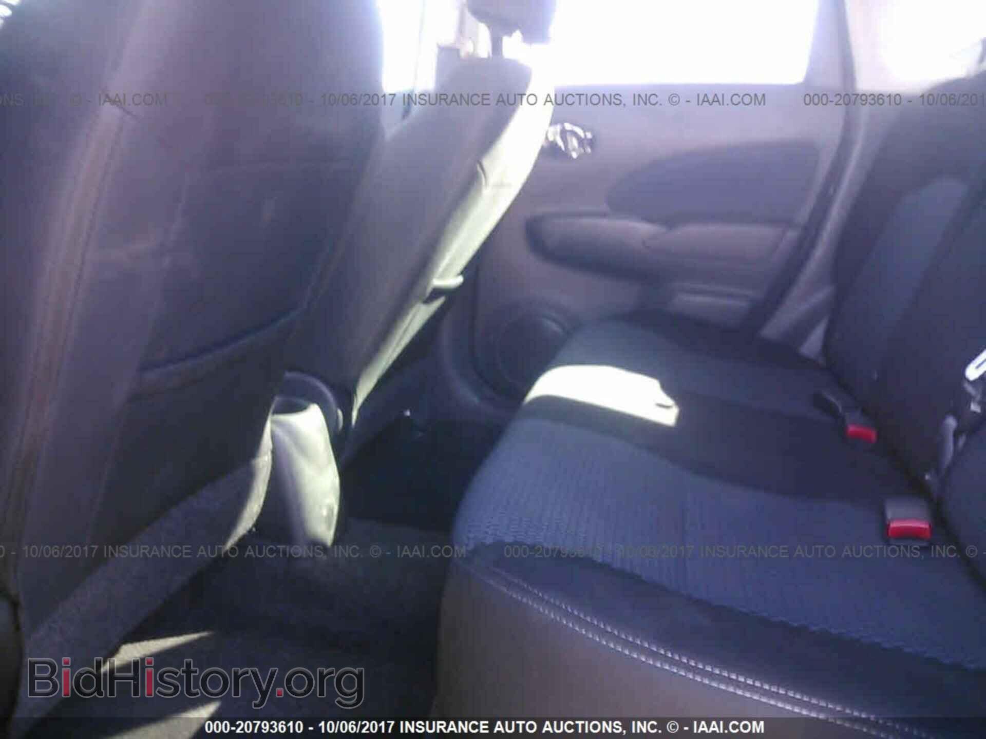 2015 Nissan Versa note - VIN: 3N1CE2CP6FL398977 - Фото 8