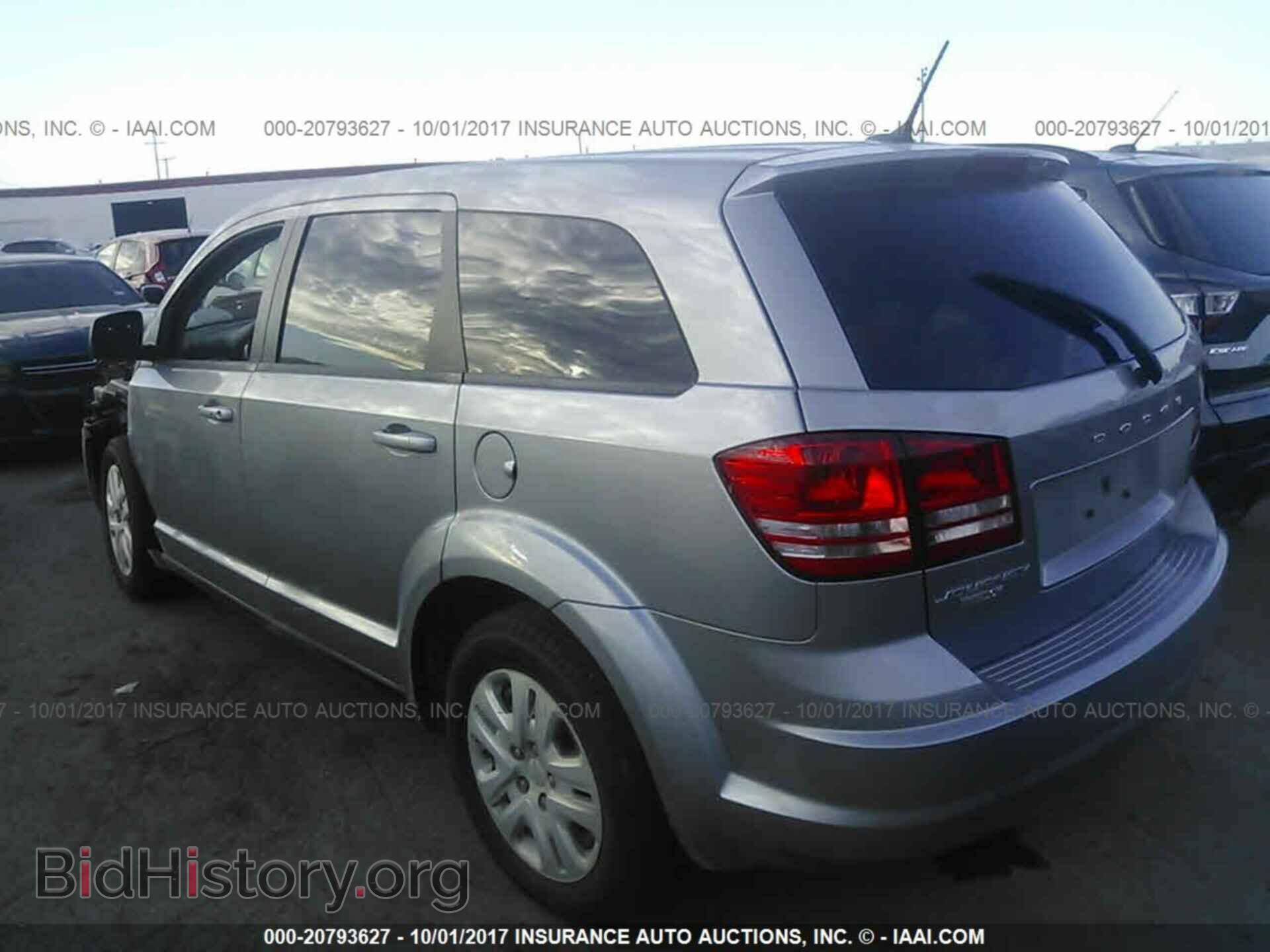 2015 Dodge Journey - VIN: 3C4PDCAB8FT552202 - Фото 3