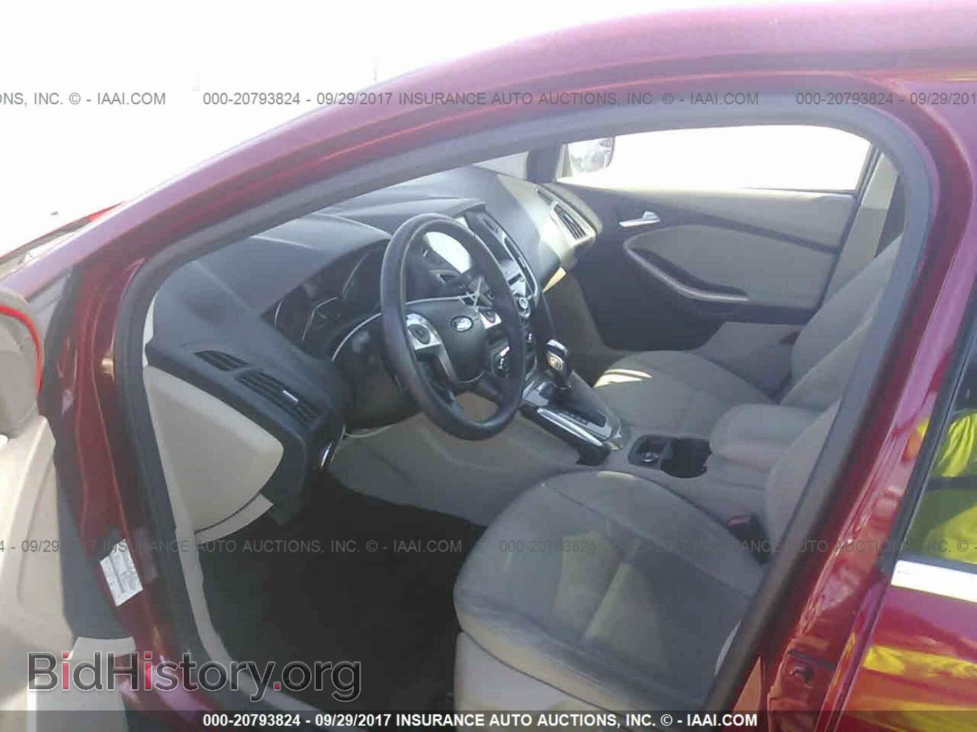 2012 Ford Focus - VIN: 1FAHP3M24CL282583 - Фото 5