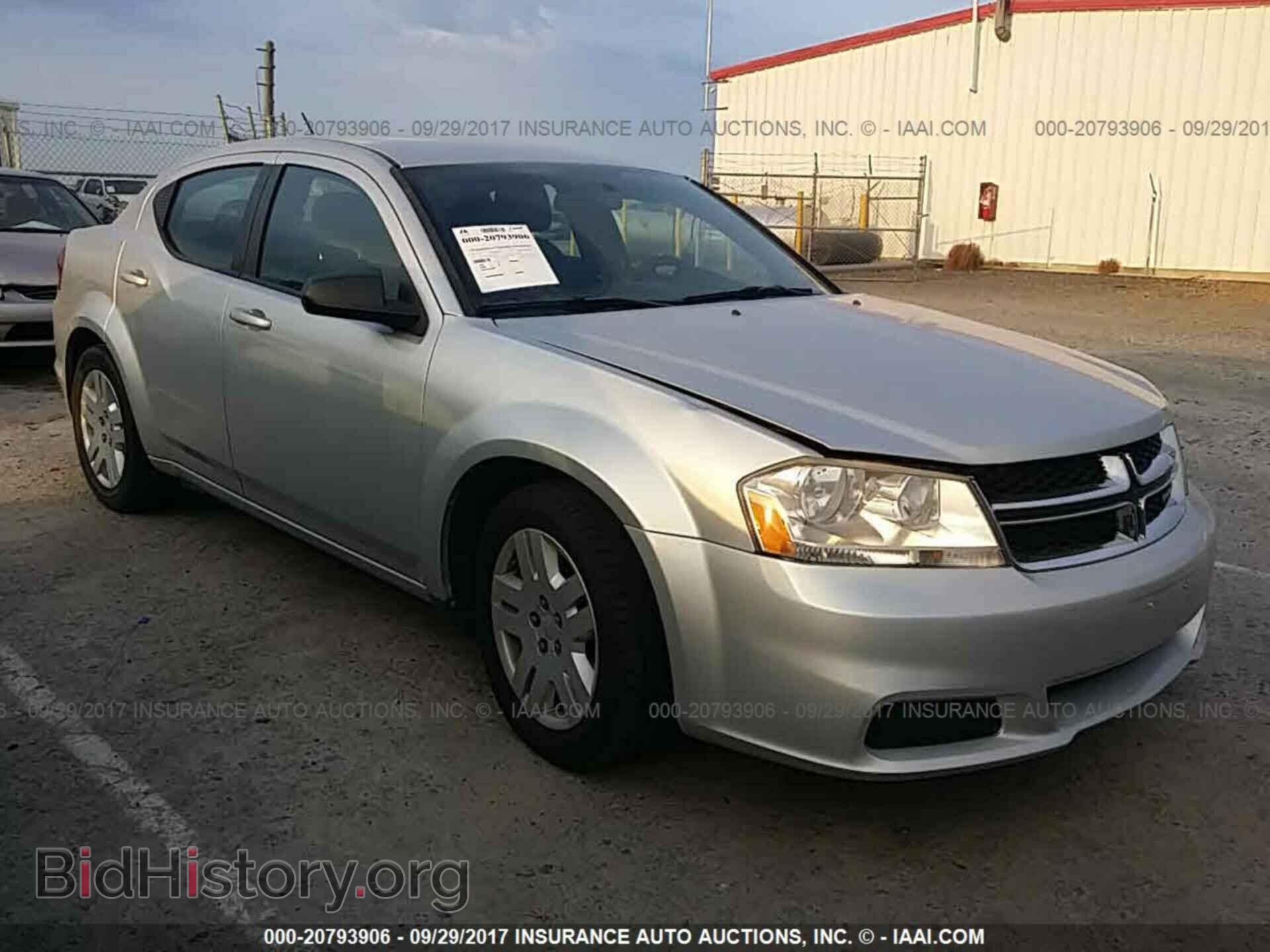 Фотография 1B3BD4FB2BN588438 - Dodge Avenger 2011