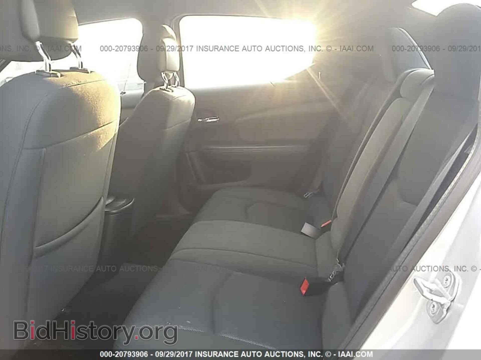 2011 Dodge Avenger - VIN: 1B3BD4FB2BN588438 - Фото 8