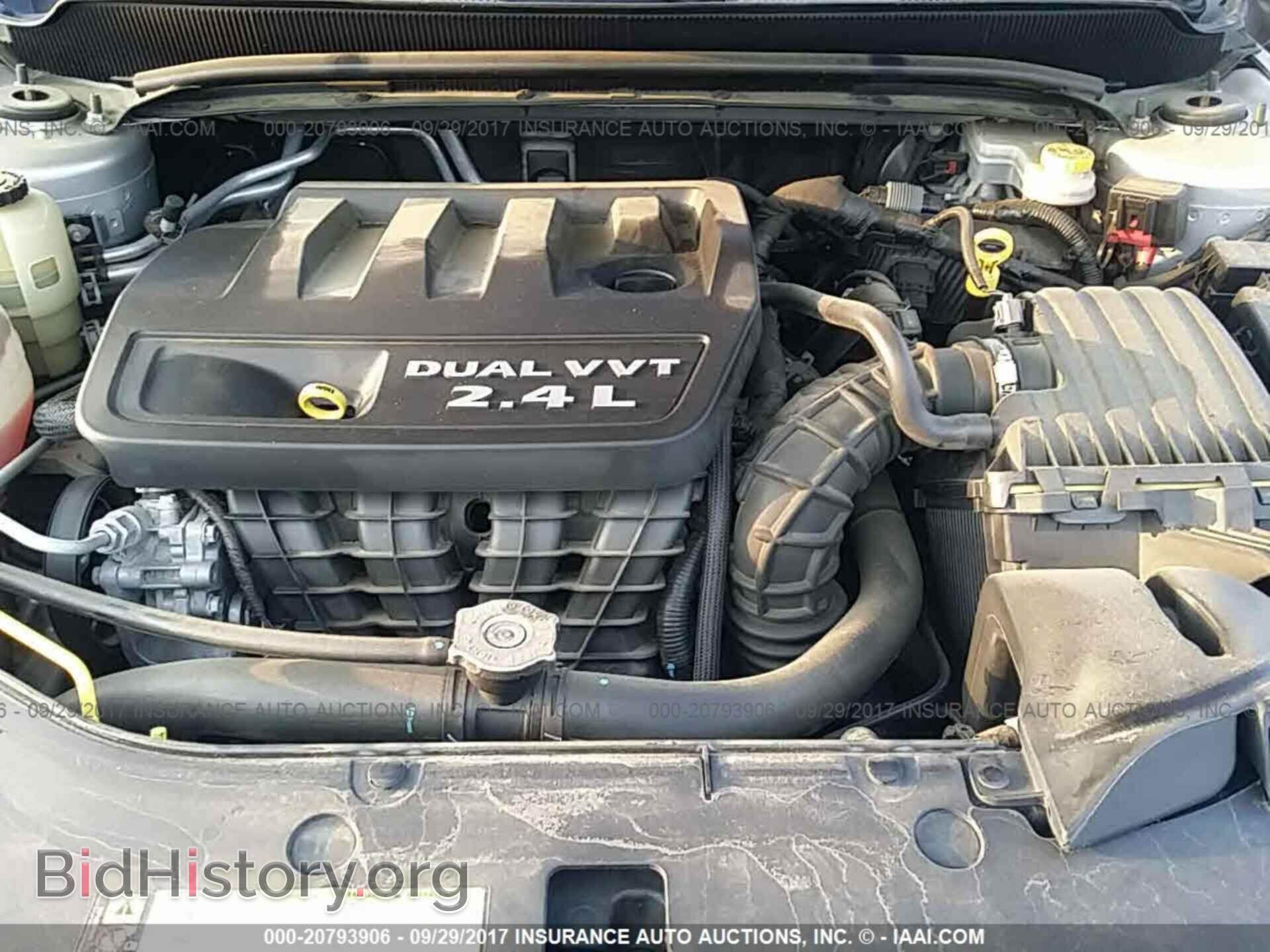 2011 Dodge Avenger - VIN: 1B3BD4FB2BN588438 - Фото 10
