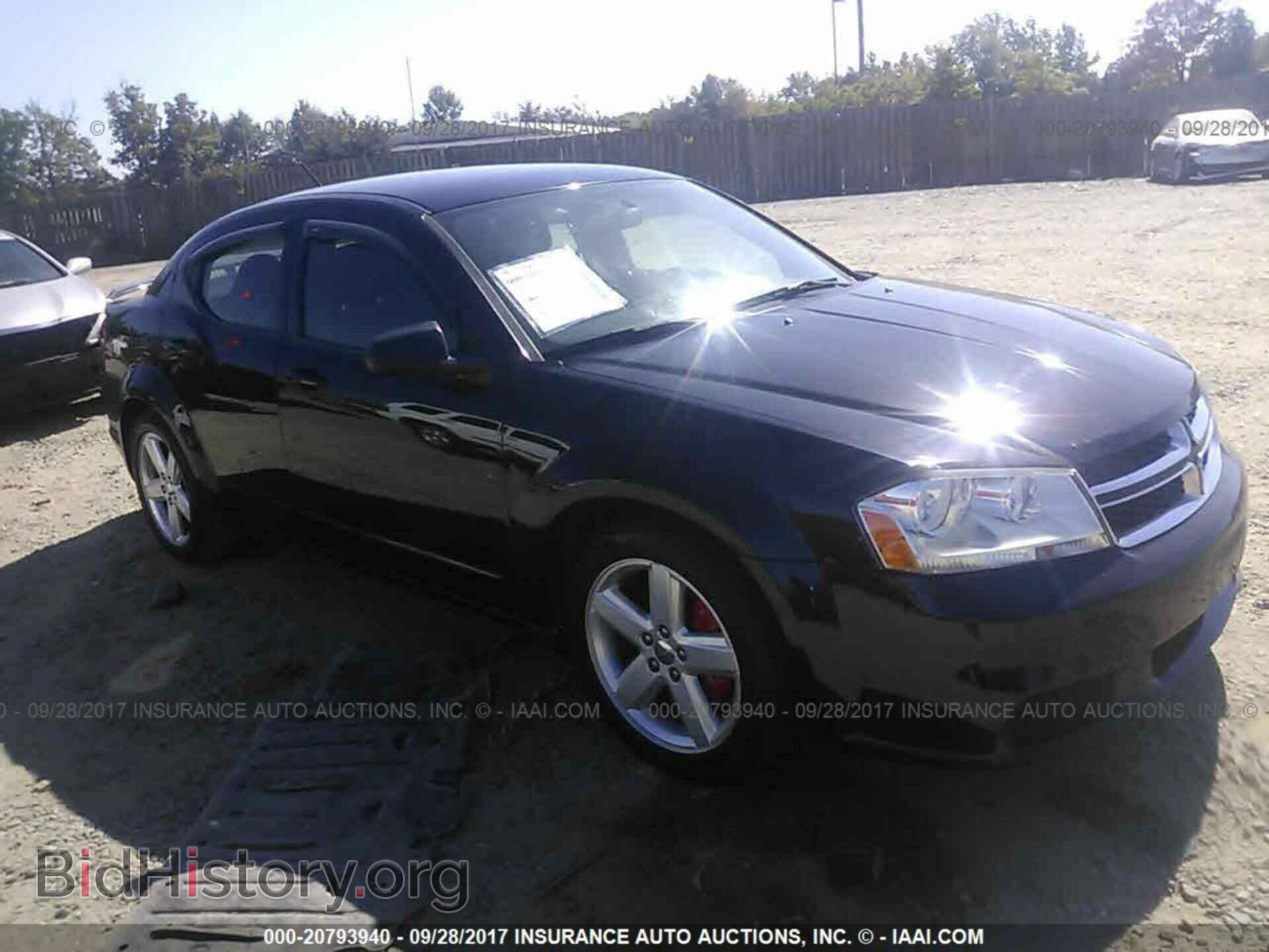 Photo 1C3CDZAB8DN643215 - Dodge Avenger 2013