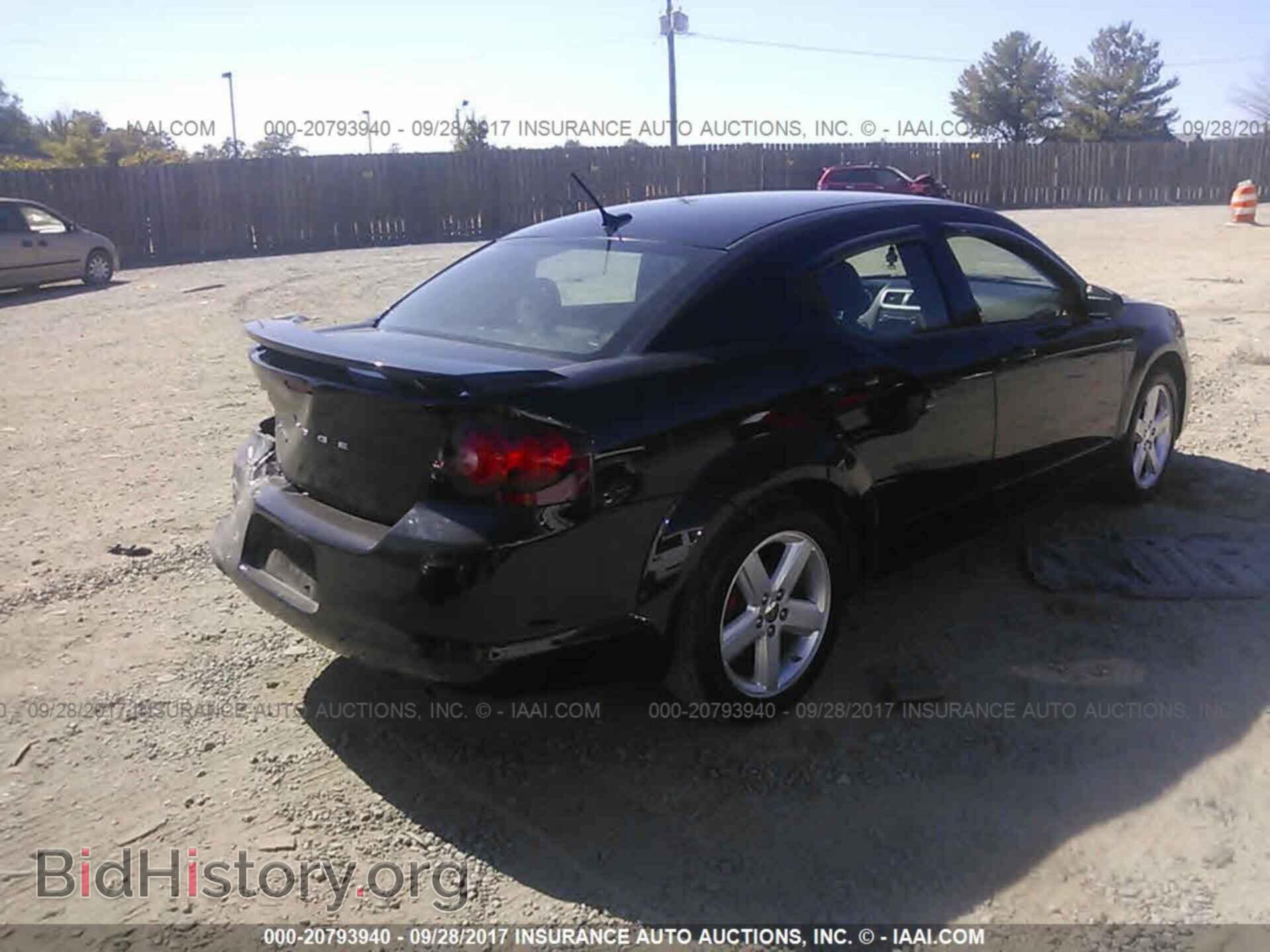 2013 Dodge Avenger - VIN: 1C3CDZAB8DN643215 - Photo 4