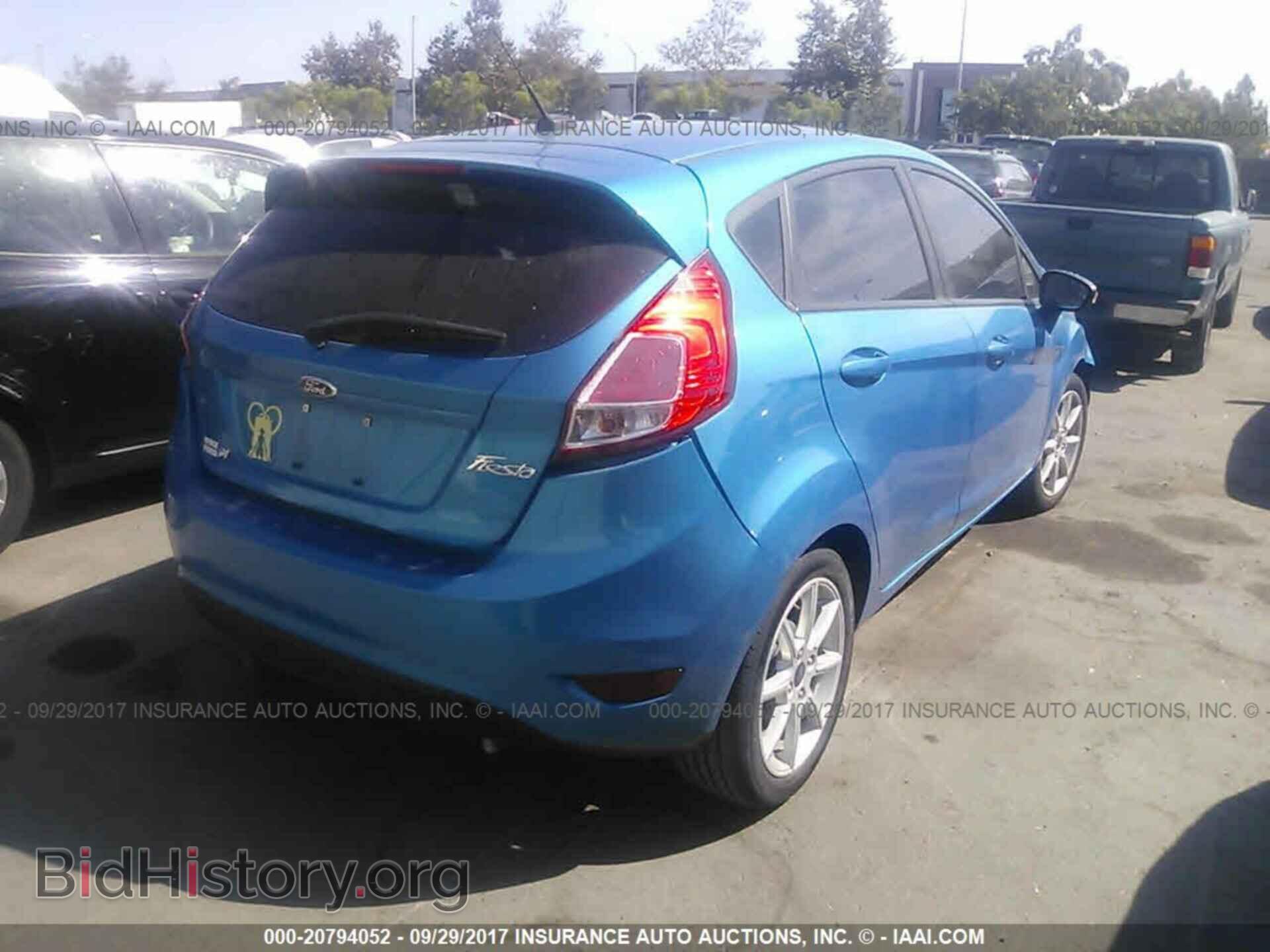 2014 Ford Fiesta - VIN: 3FADP4EJ0EM244635 - Photo 4