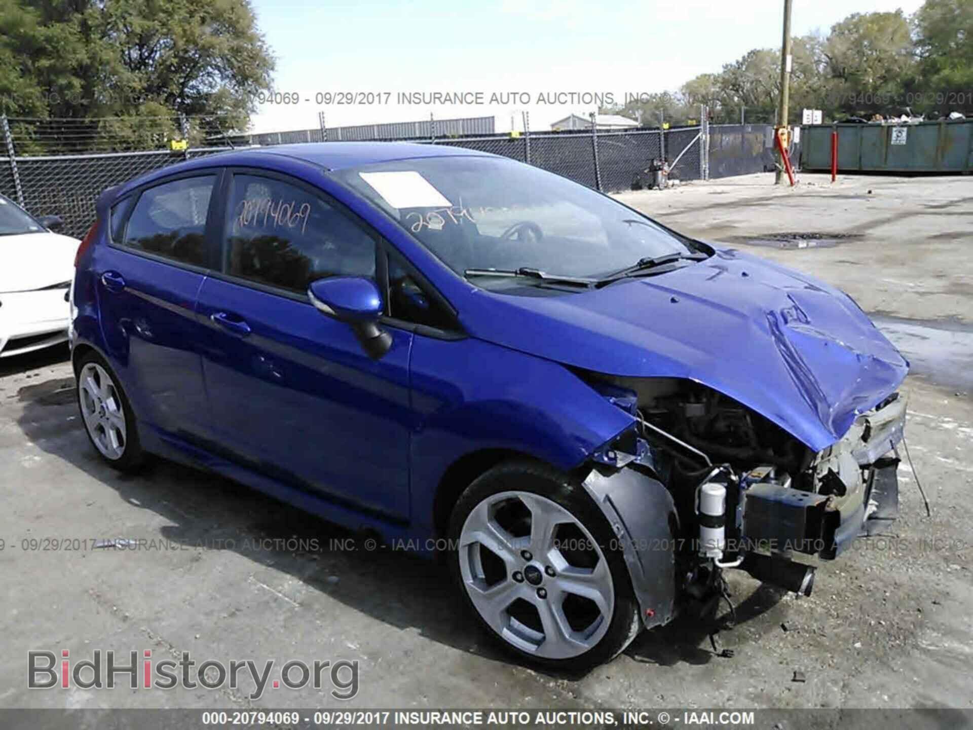 Photo 3FADP4GX8EM159690 - Ford Fiesta 2014