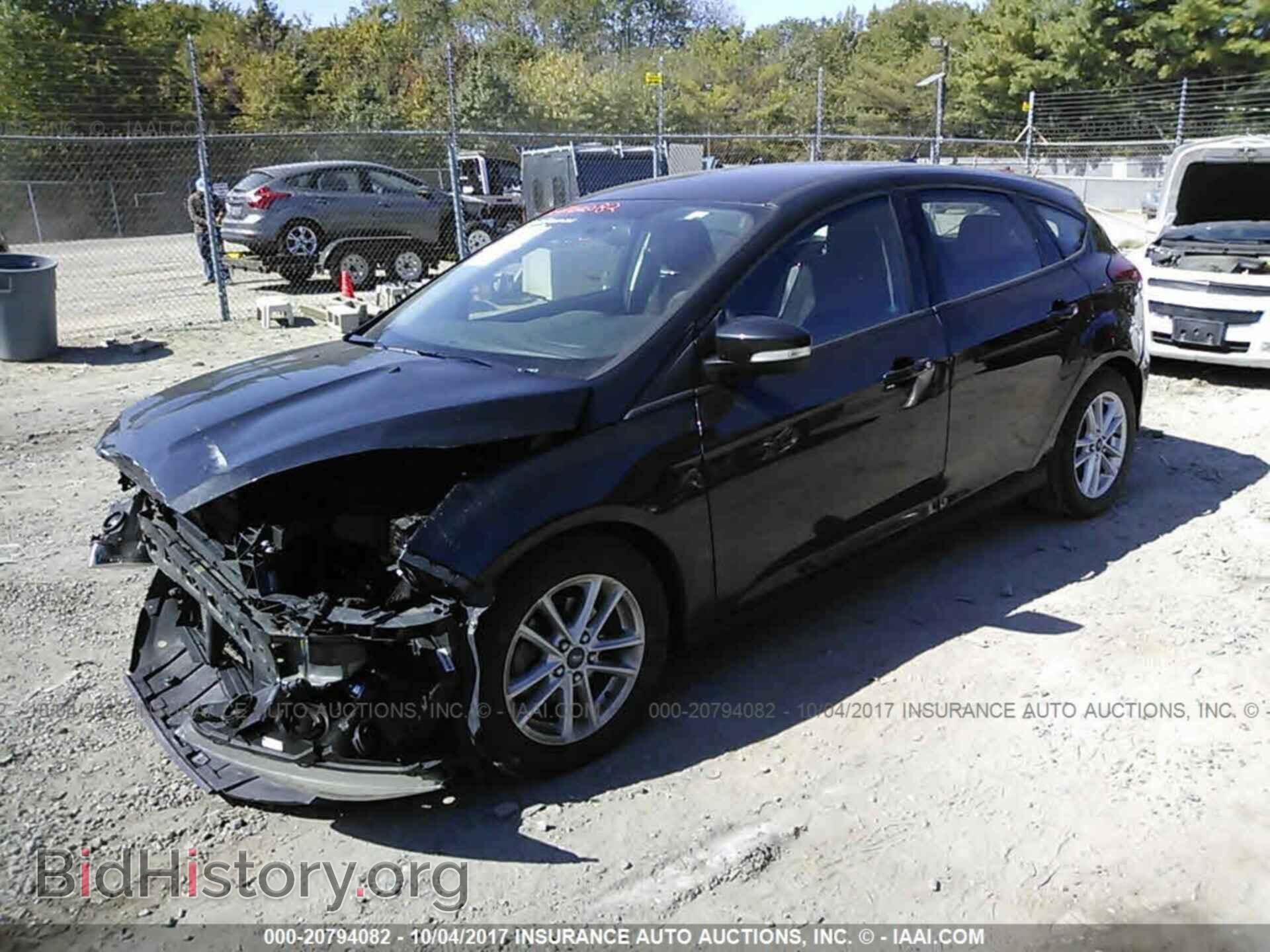 2015 Ford Focus - VIN: 1FADP3K21FL343717 - Photo 2