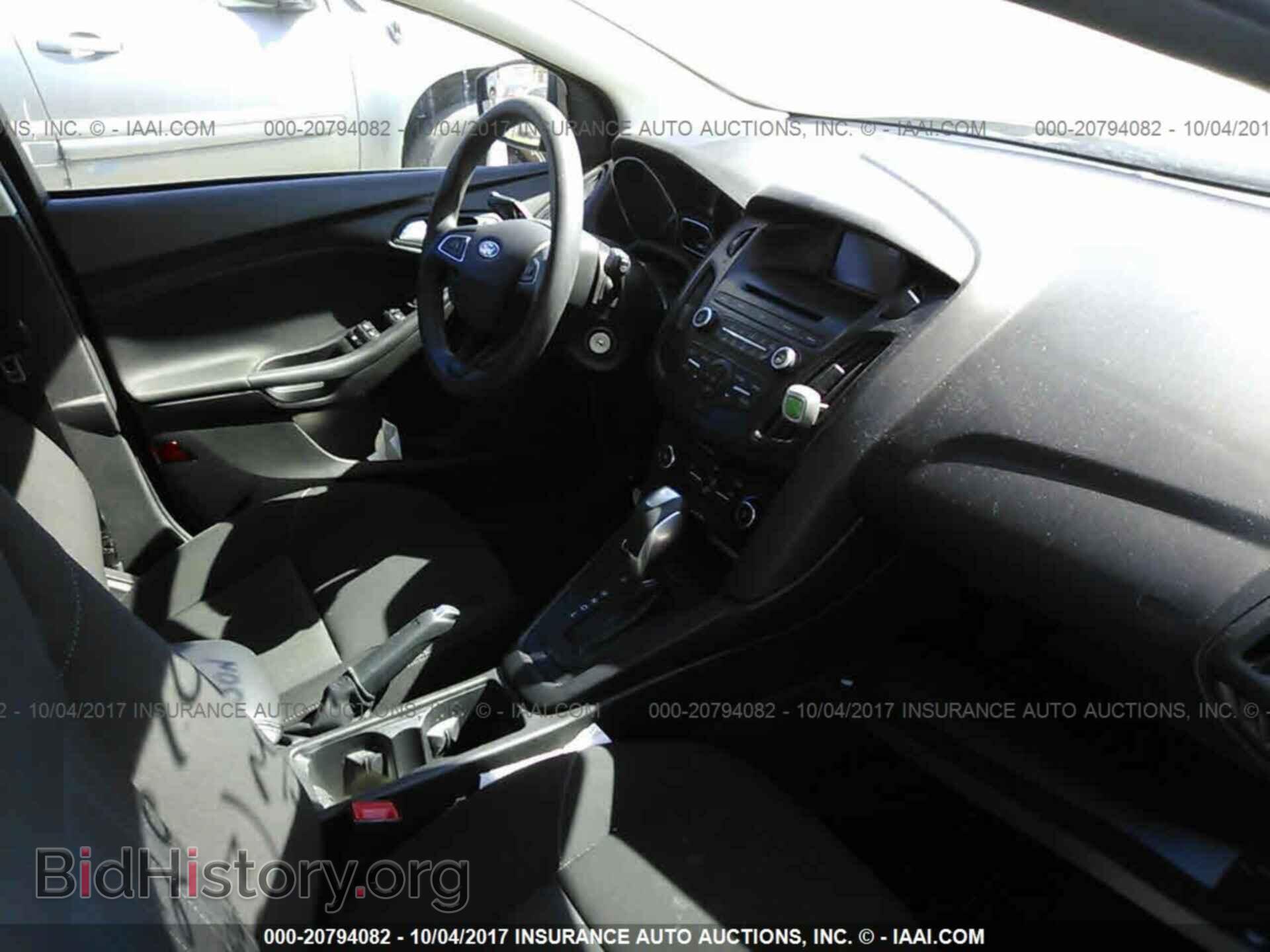 2015 Ford Focus - VIN: 1FADP3K21FL343717 - Photo 5
