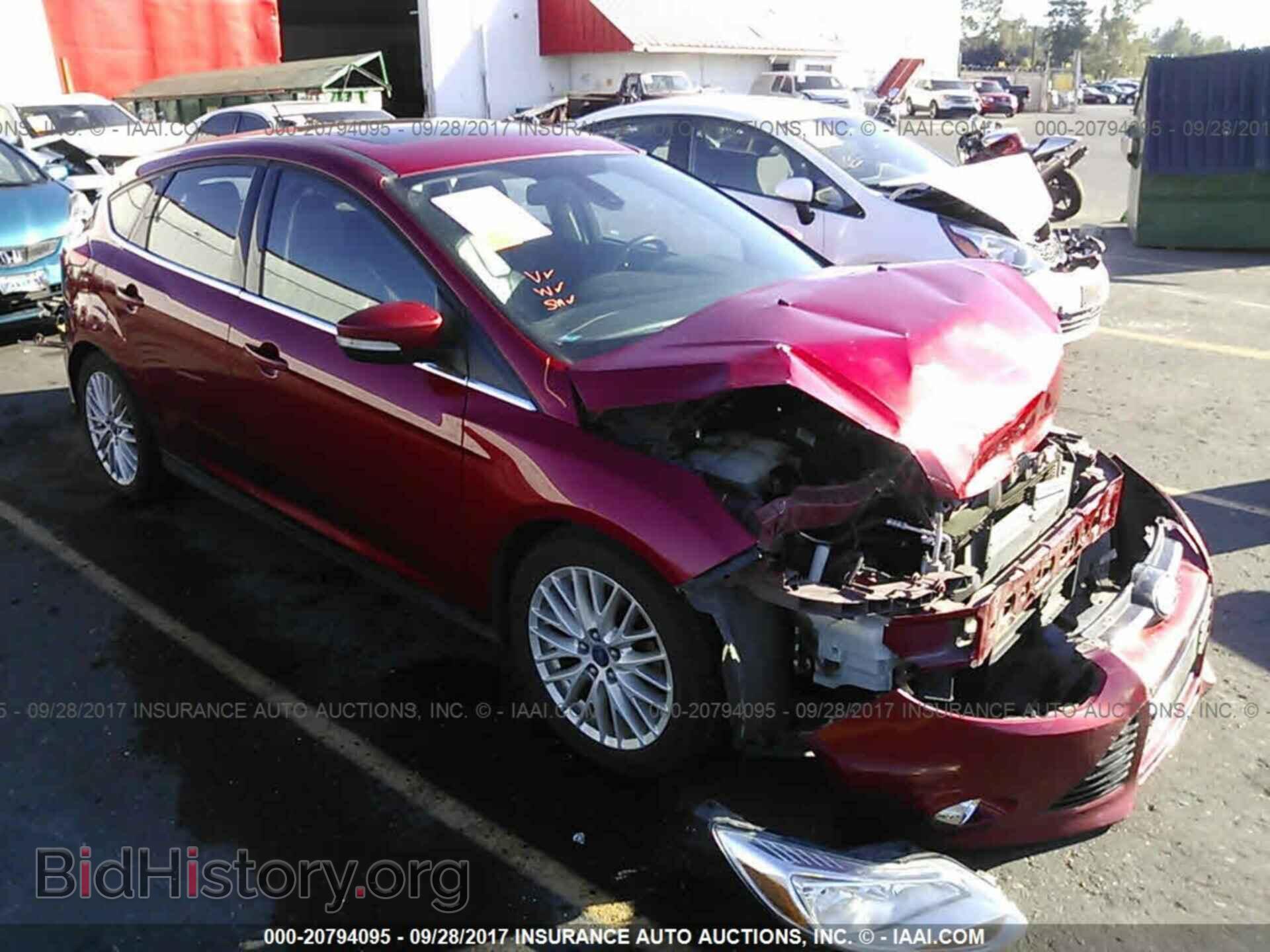 Фотография 1FAHP3M21CL453094 - Ford Focus 2012