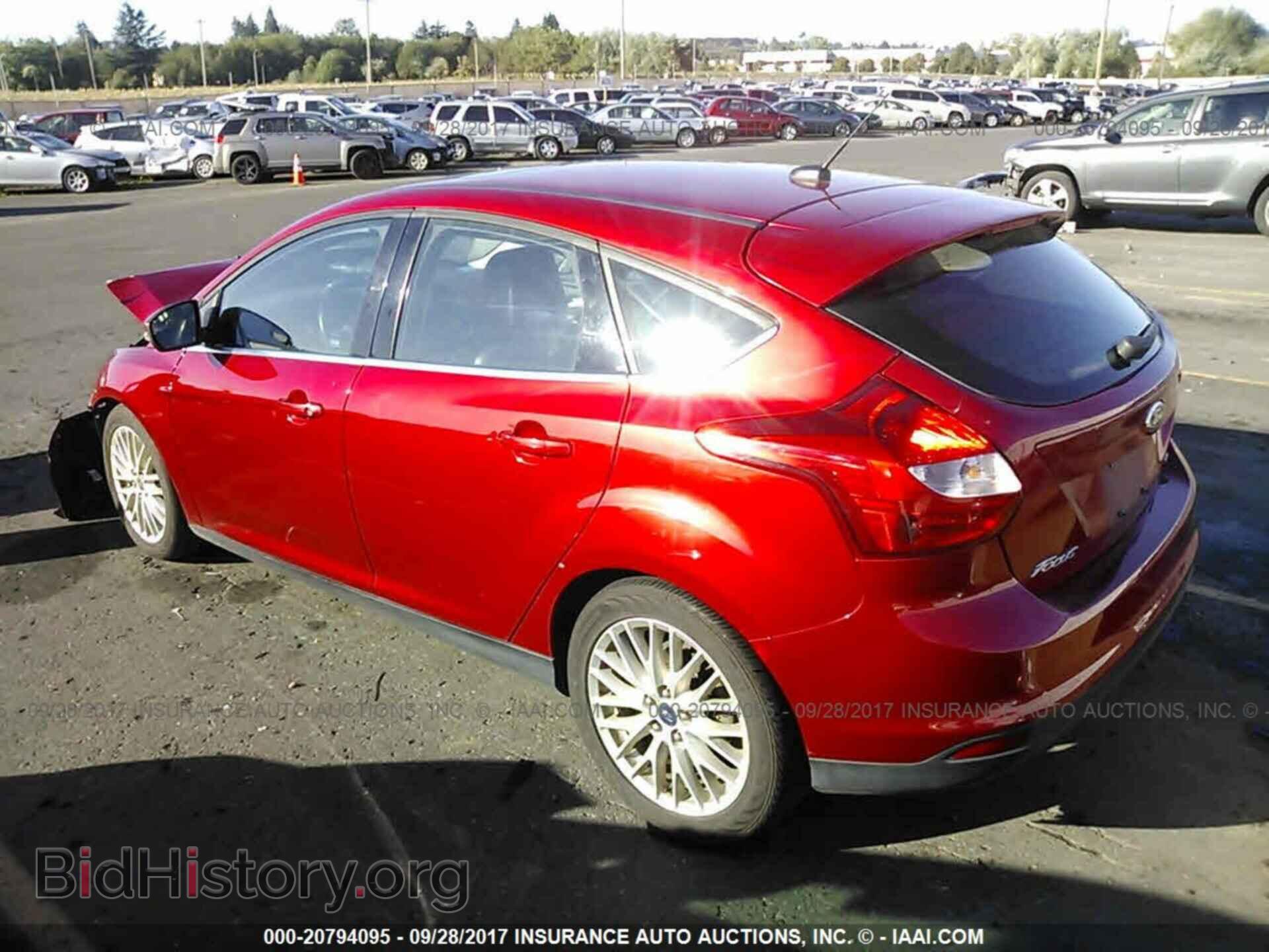 2012 Ford Focus - VIN: 1FAHP3M21CL453094 - Фото 3