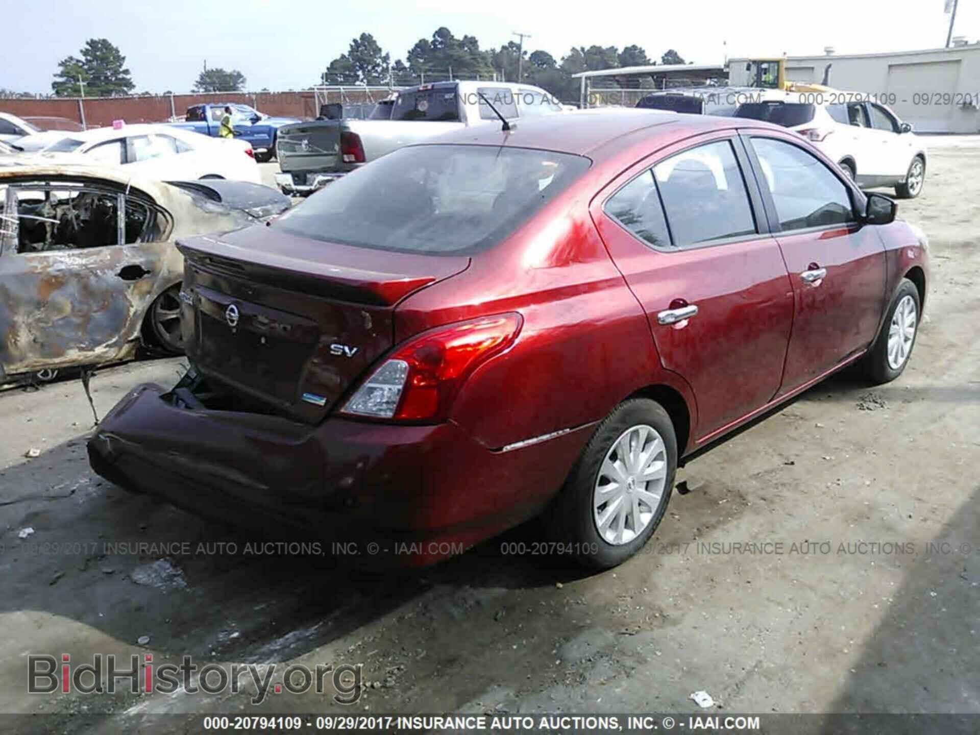 2016 Nissan Versa - VIN: 3N1CN7AP8GL821656 - Фото 4