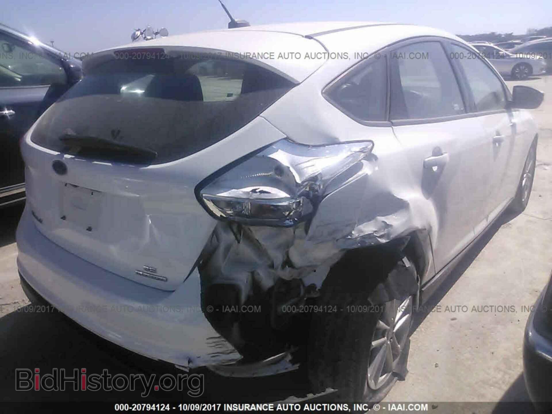 2016 Ford Focus - VIN: 1FADP3K21GL216953 - Фото 4