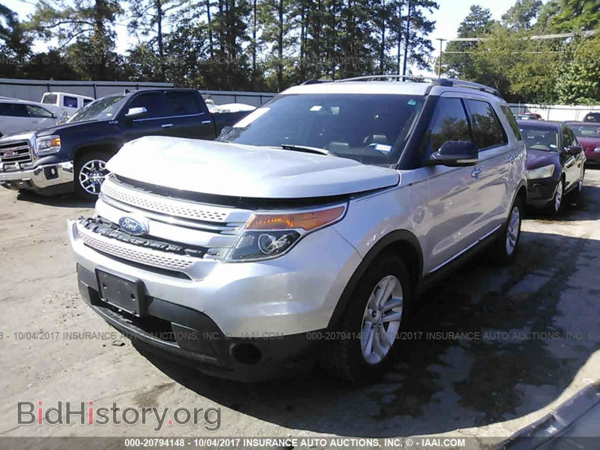 2012 Ford Explorer - VIN: 1FMHK7D86CGA79395 - Фото 2