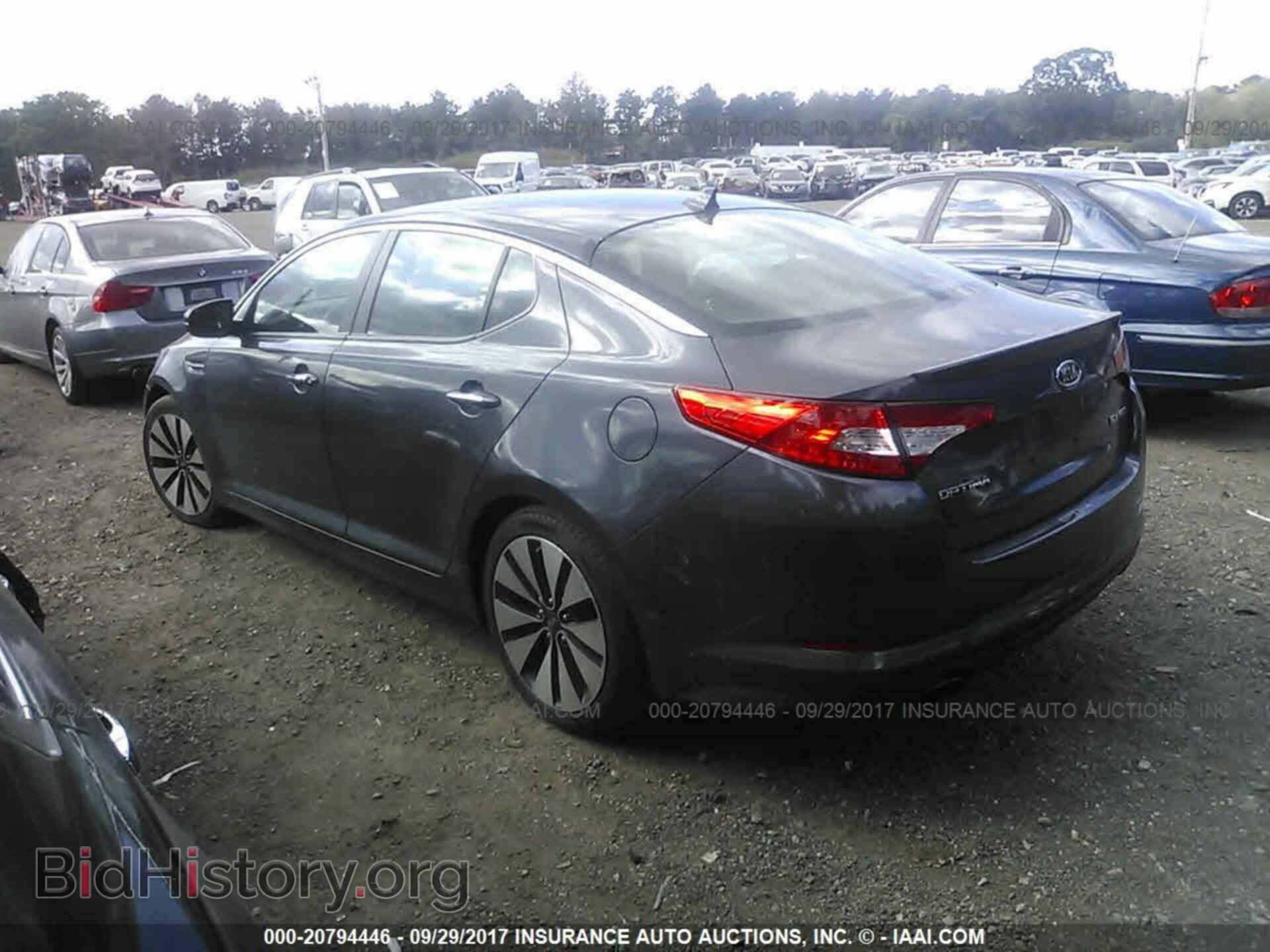2011 Kia Optima - VIN: KNAGR4A63B5112292 - Фото 3