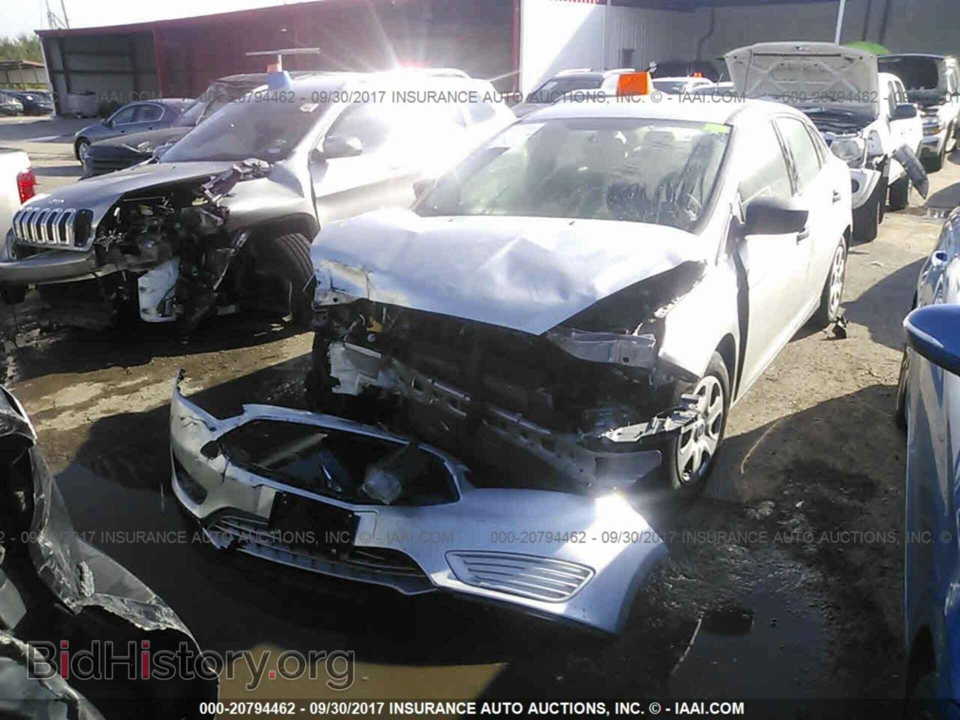 2016 Ford Focus - VIN: 1FADP3E22GL310092 - Фото 6