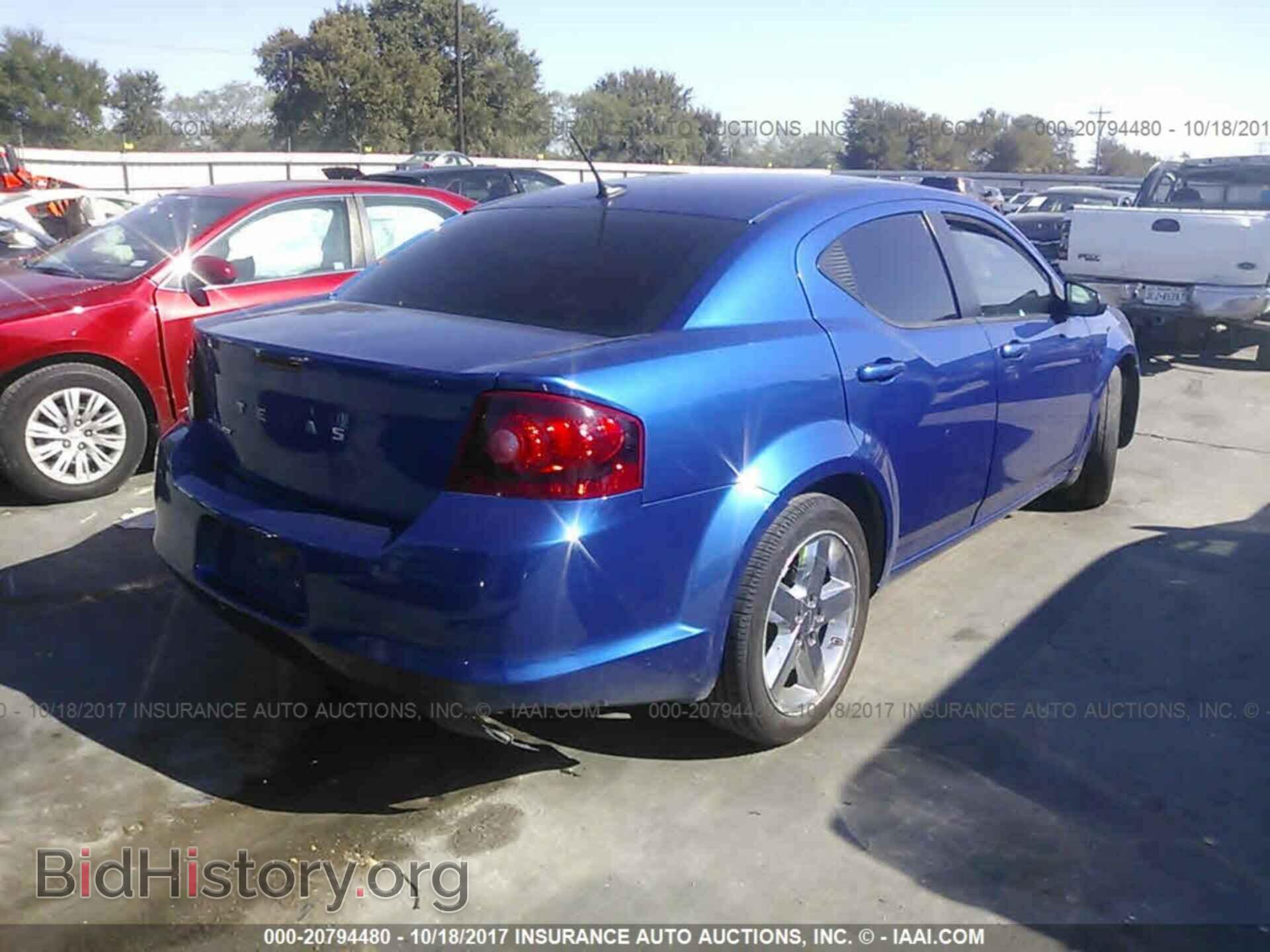 2013 Dodge Avenger - VIN: 1C3CDZAB5DN504174 - Photo 4