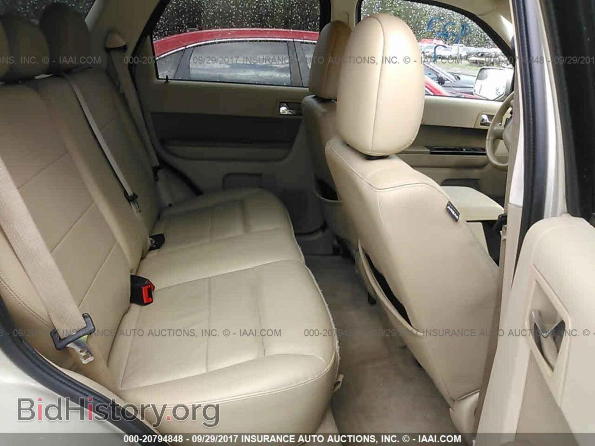 2011 Ford Escape - VIN: 1FMCU0E7XBKA47322 - Фото 8