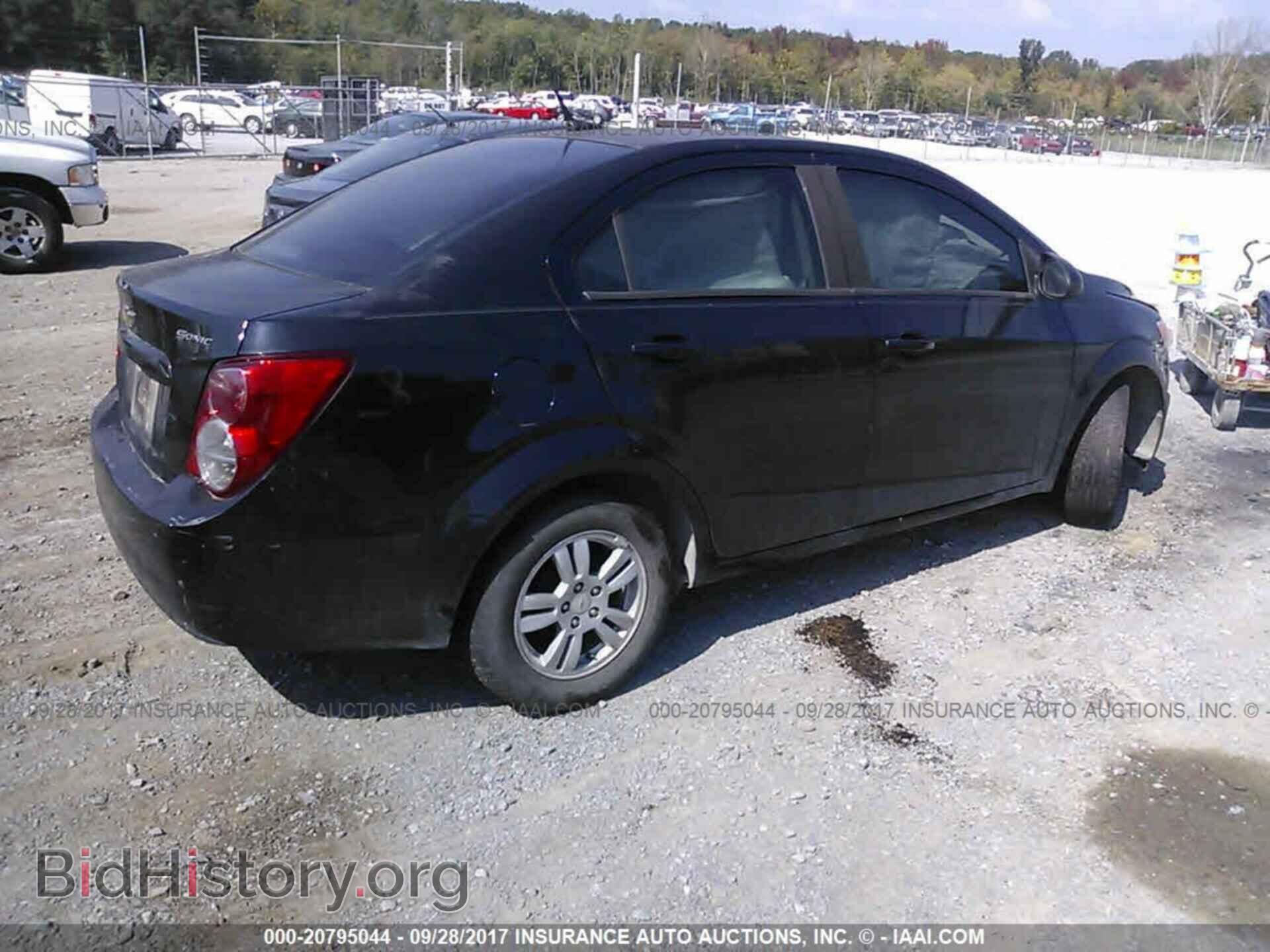 2012 Chevrolet Sonic - VIN: 1G1JA5SH5C4113496 - Фото 4