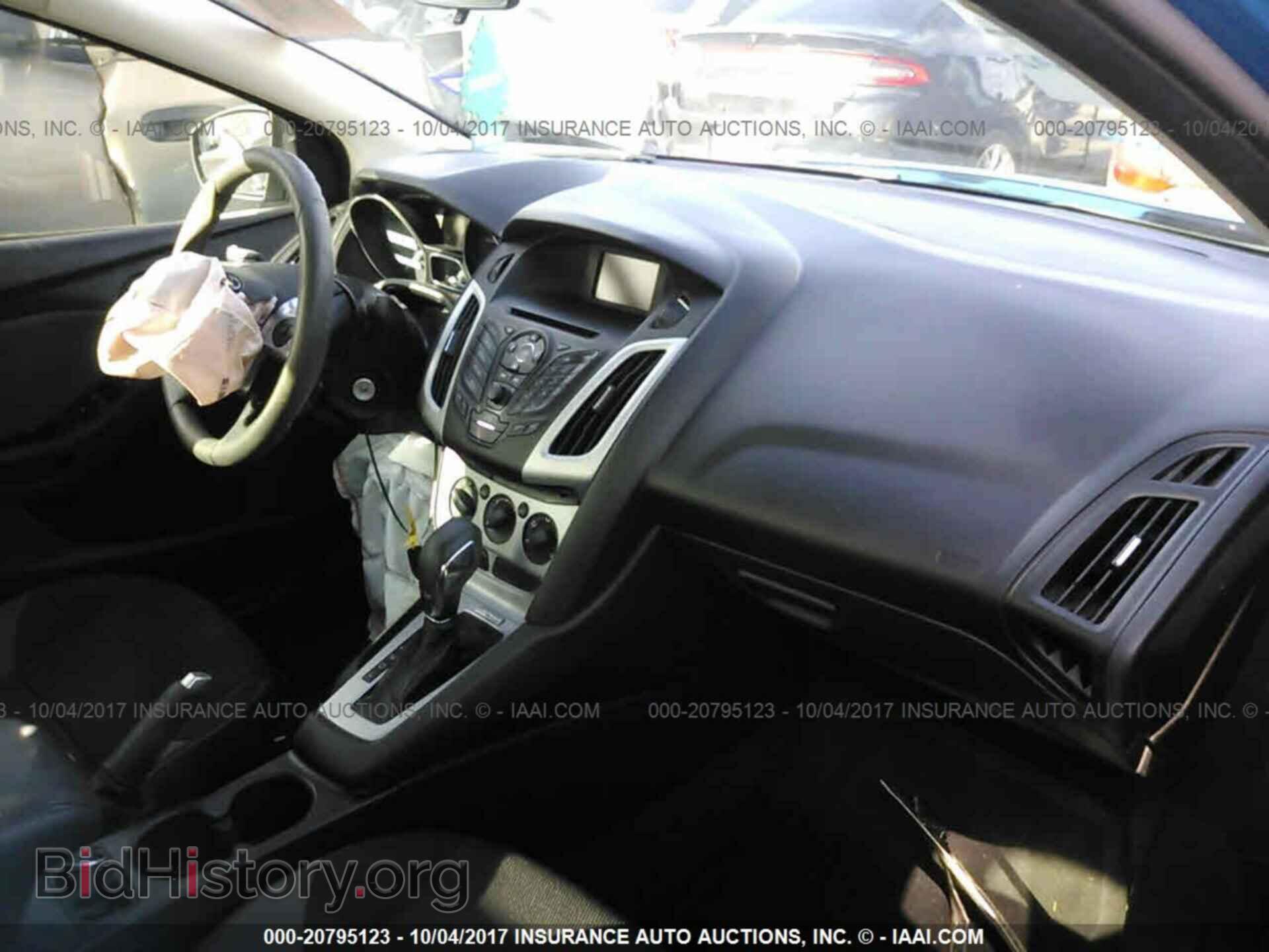 2013 Ford Focus - VIN: 1FADP3F25DL289829 - Фото 5