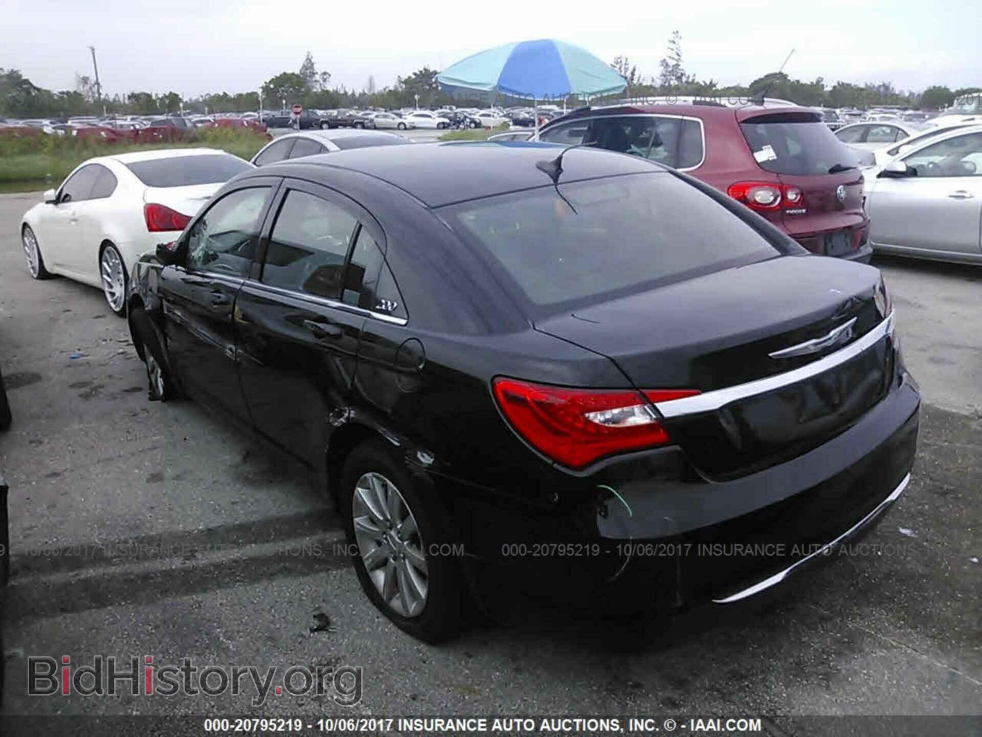 2013 Chrysler 200 - VIN: 1C3CCBBB4DN660618 - Photo 3
