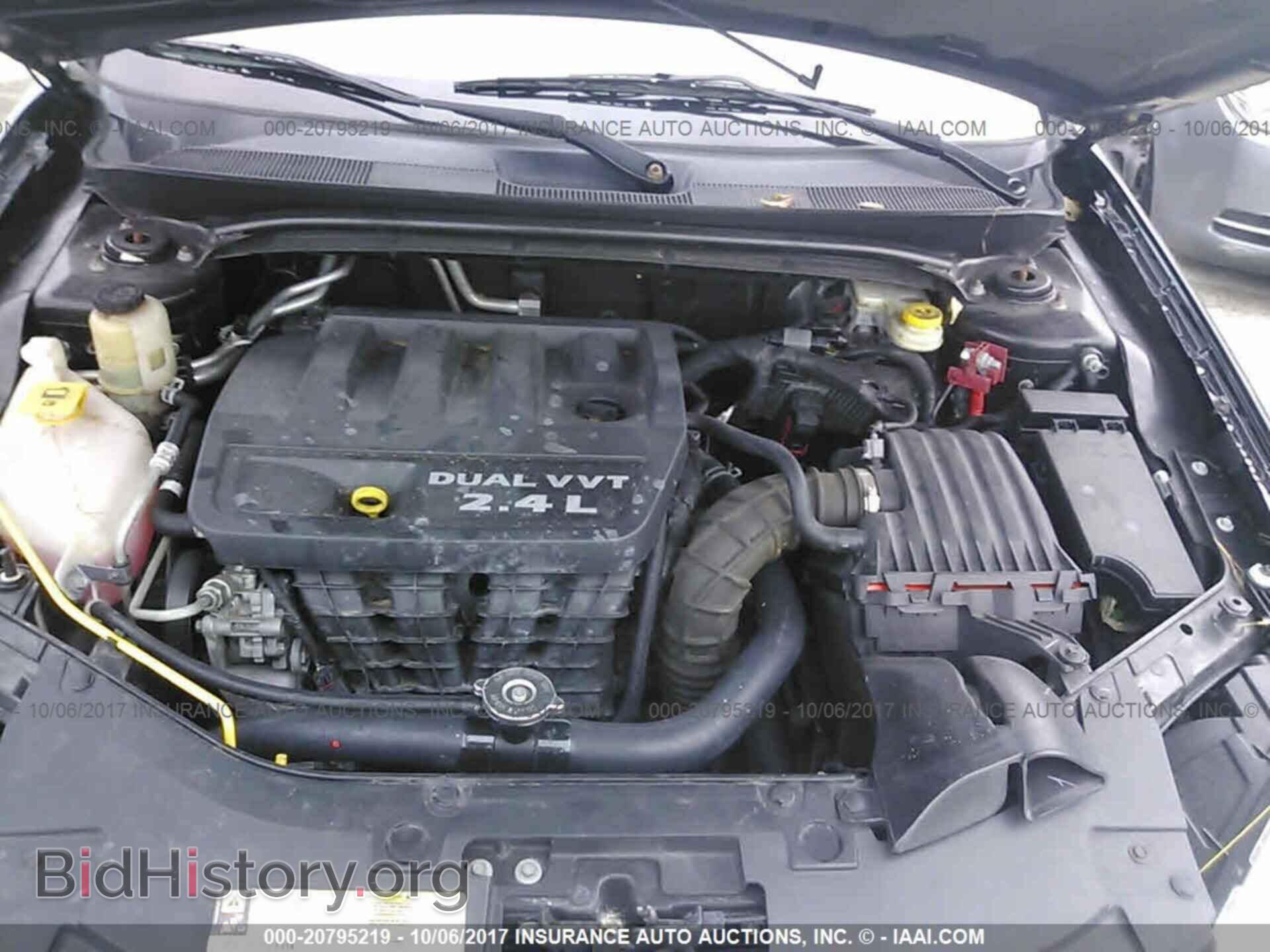 2013 Chrysler 200 - VIN: 1C3CCBBB4DN660618 - Photo 10