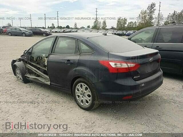 2012 Ford Focus - VIN: 1FAHP3F27CL157445 - Photo 3