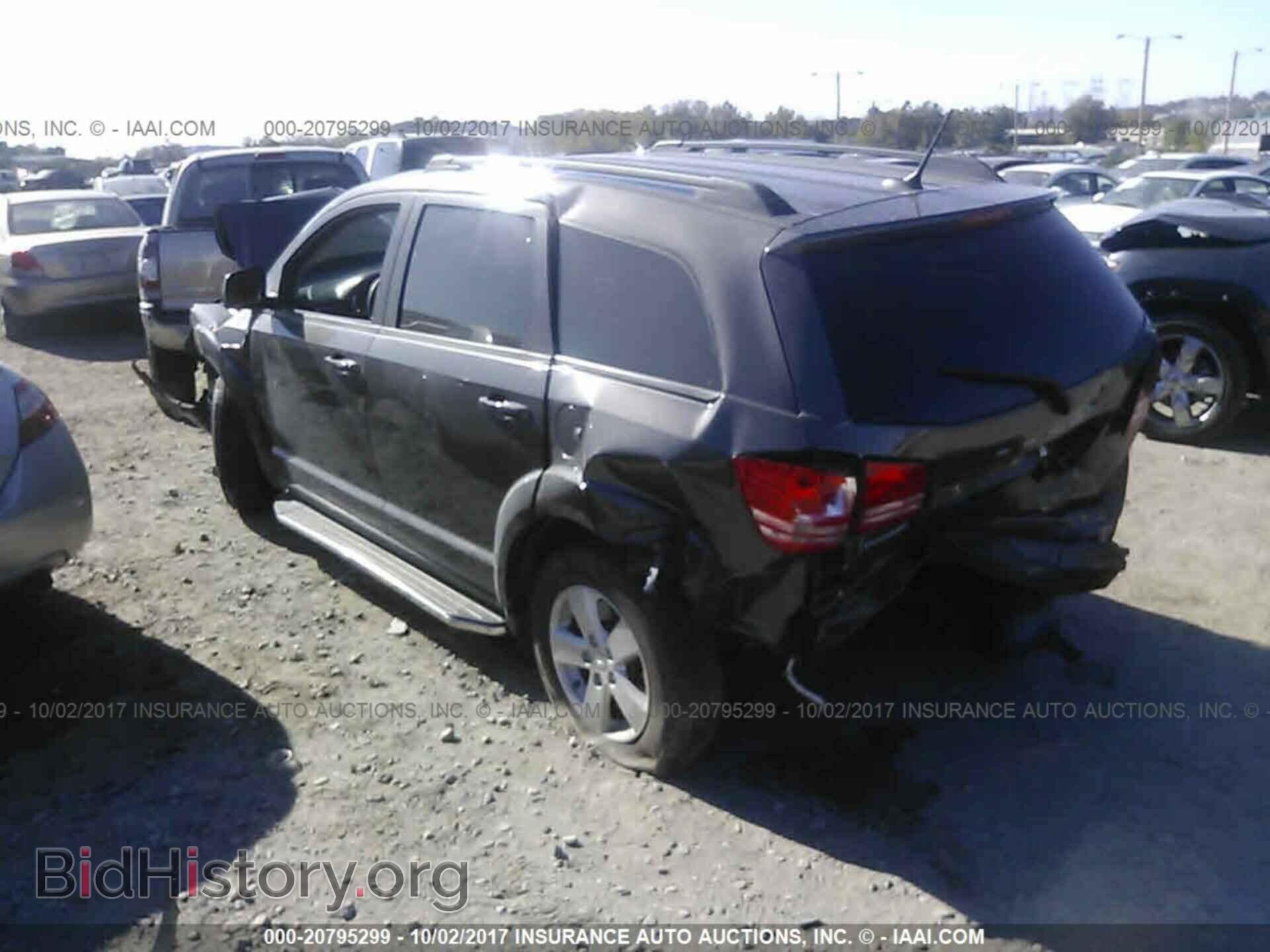 2016 Dodge Journey - VIN: 3C4PDCAB6GT169750 - Photo 3