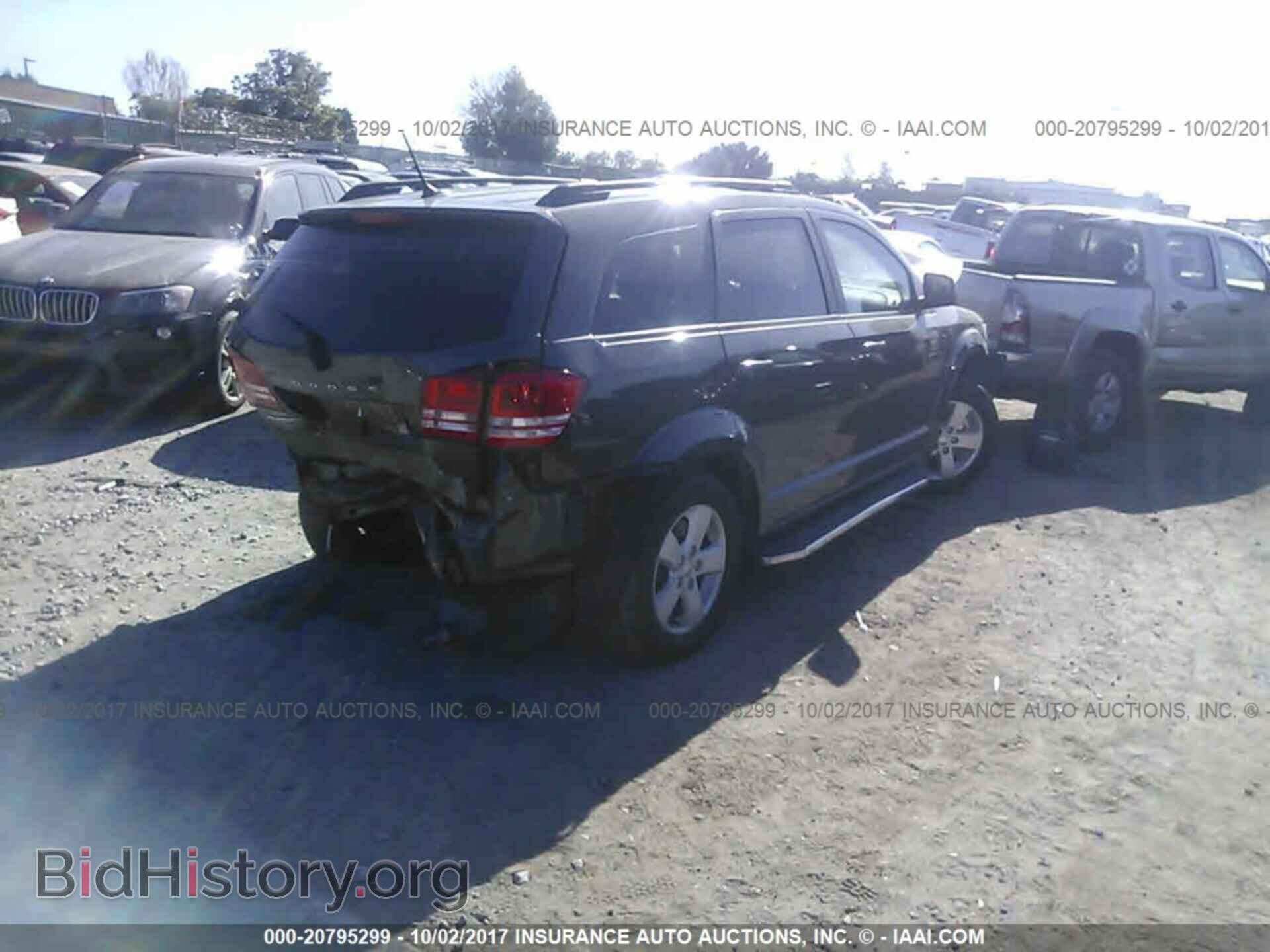 2016 Dodge Journey - VIN: 3C4PDCAB6GT169750 - Photo 4