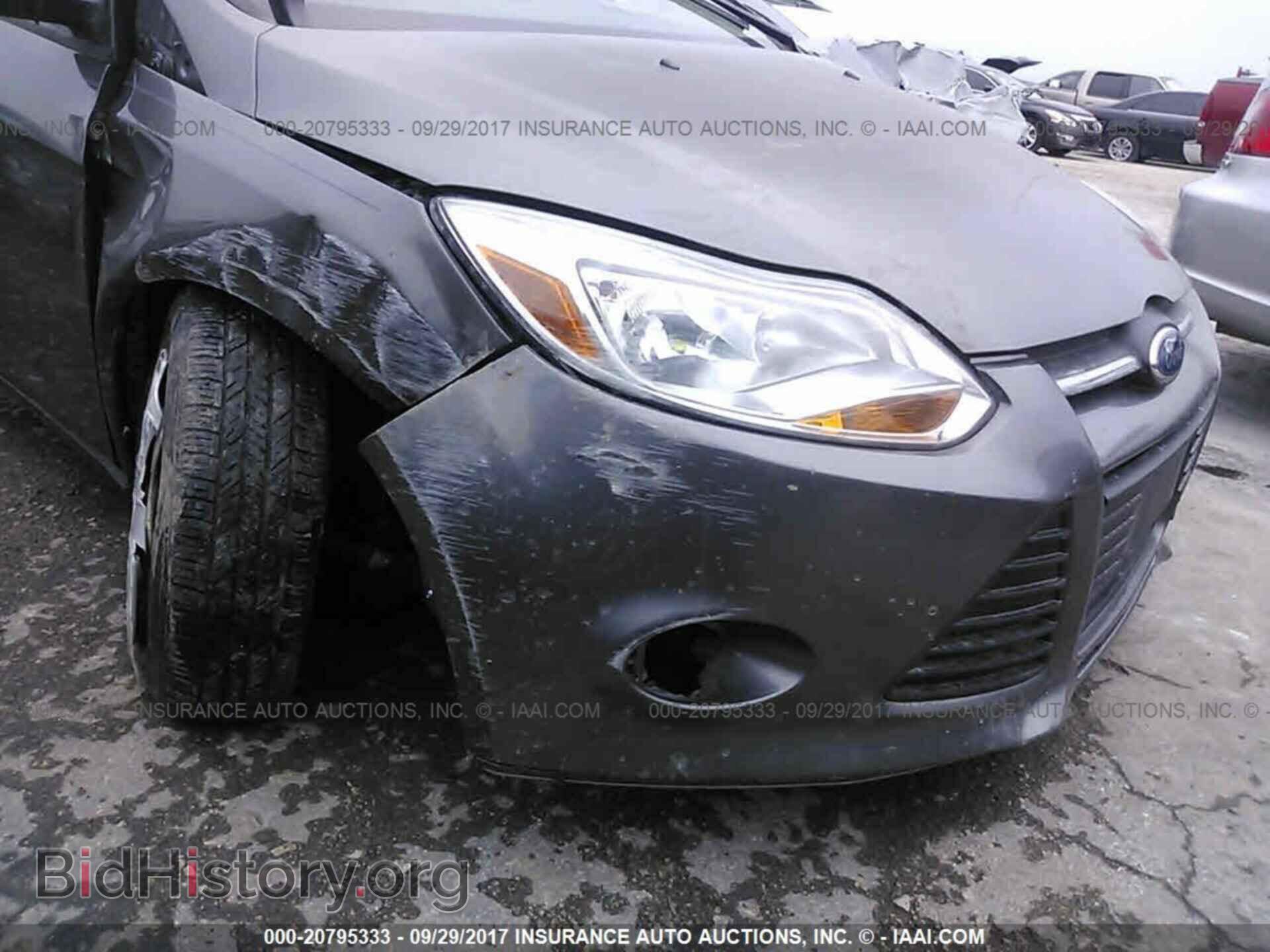 2012 Ford Focus - VIN: 1FAHP3E22CL294553 - Photo 6