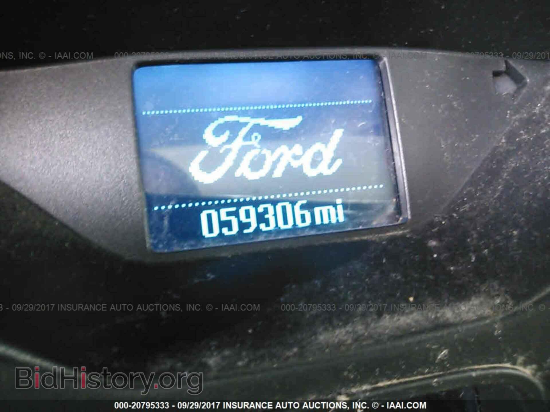 2012 Ford Focus - VIN: 1FAHP3E22CL294553 - Photo 7