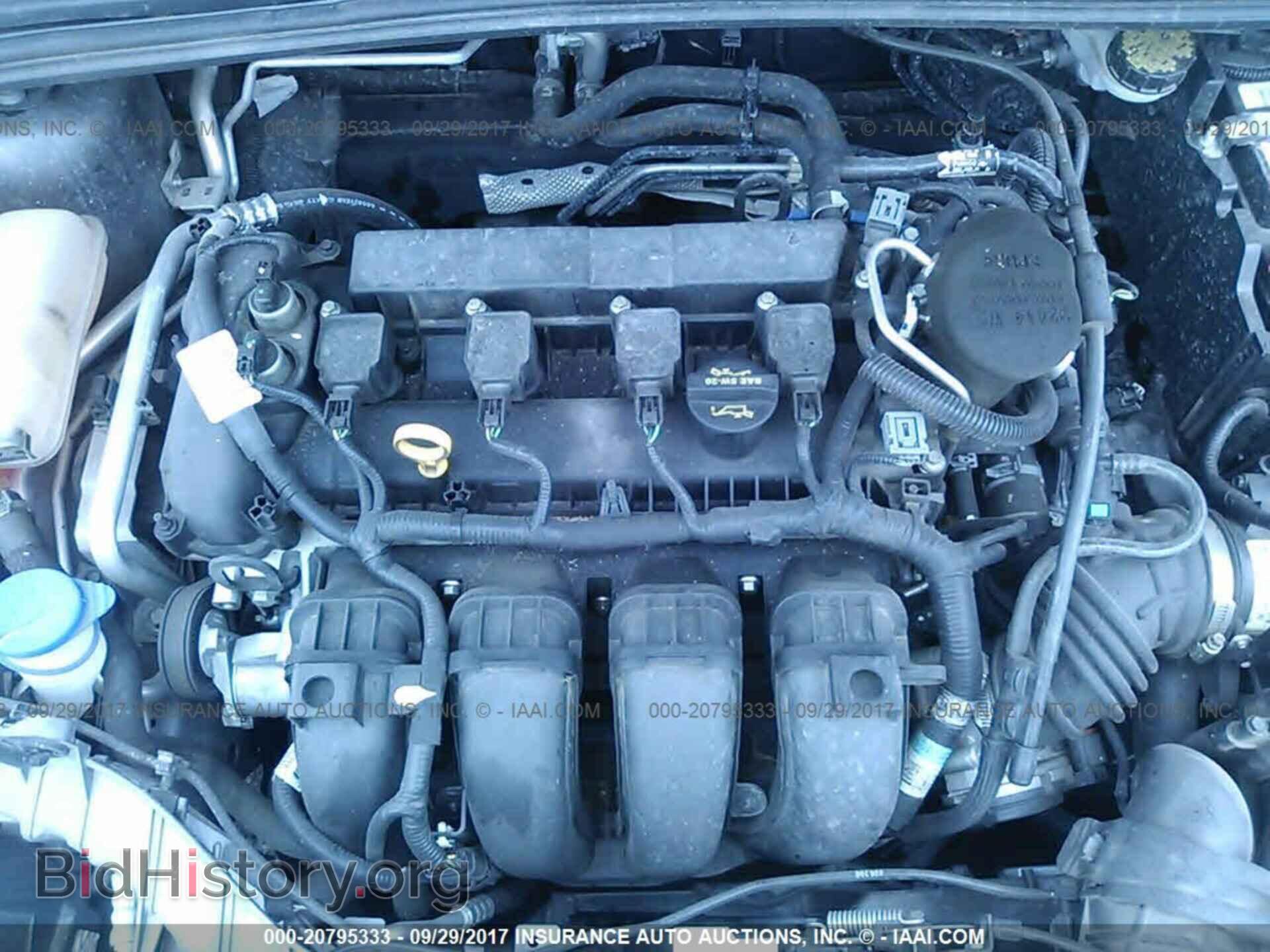 2012 Ford Focus - VIN: 1FAHP3E22CL294553 - Photo 10